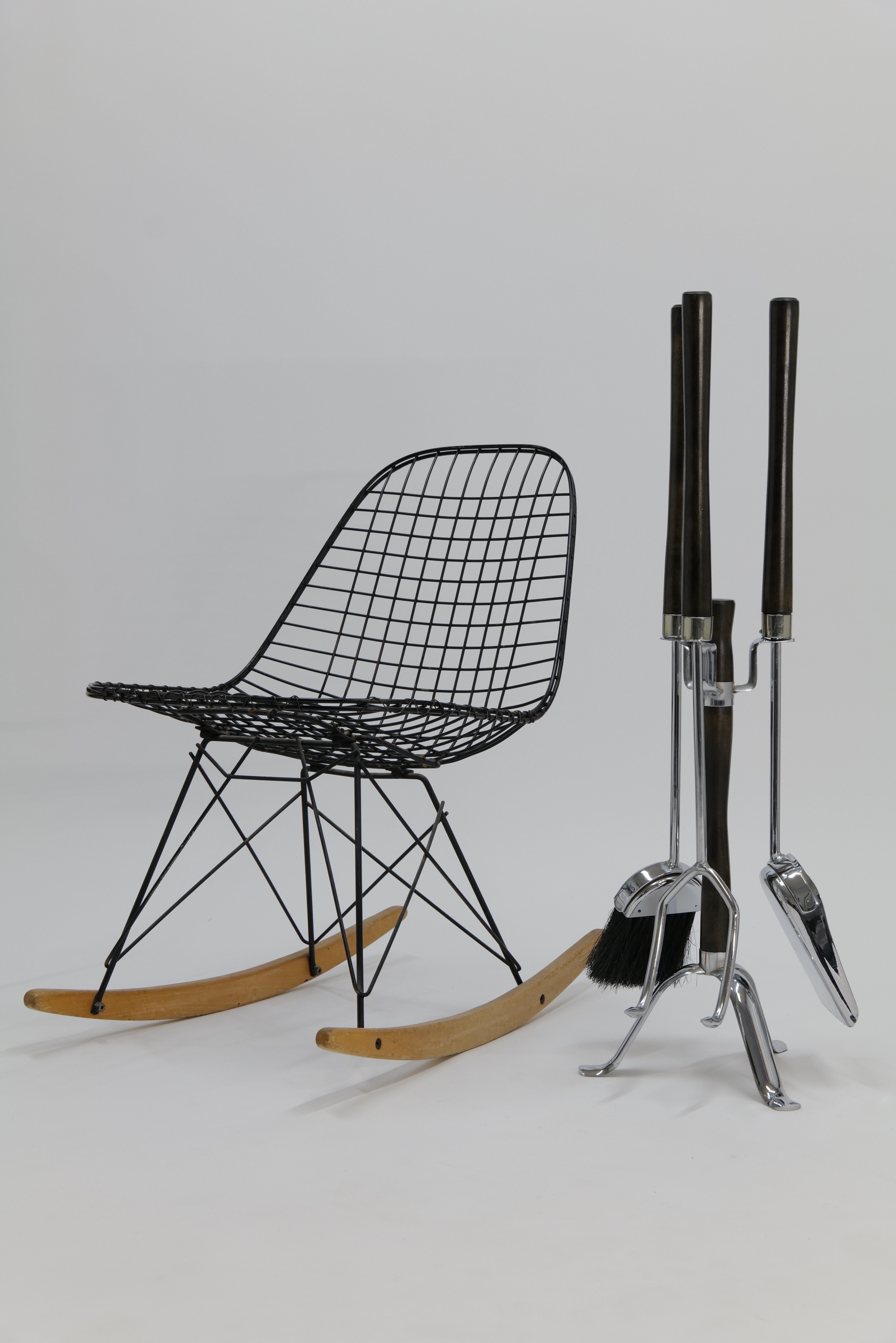 Mid Century Chrom und Wood Kamin Werkzeuge (Metall) im Angebot