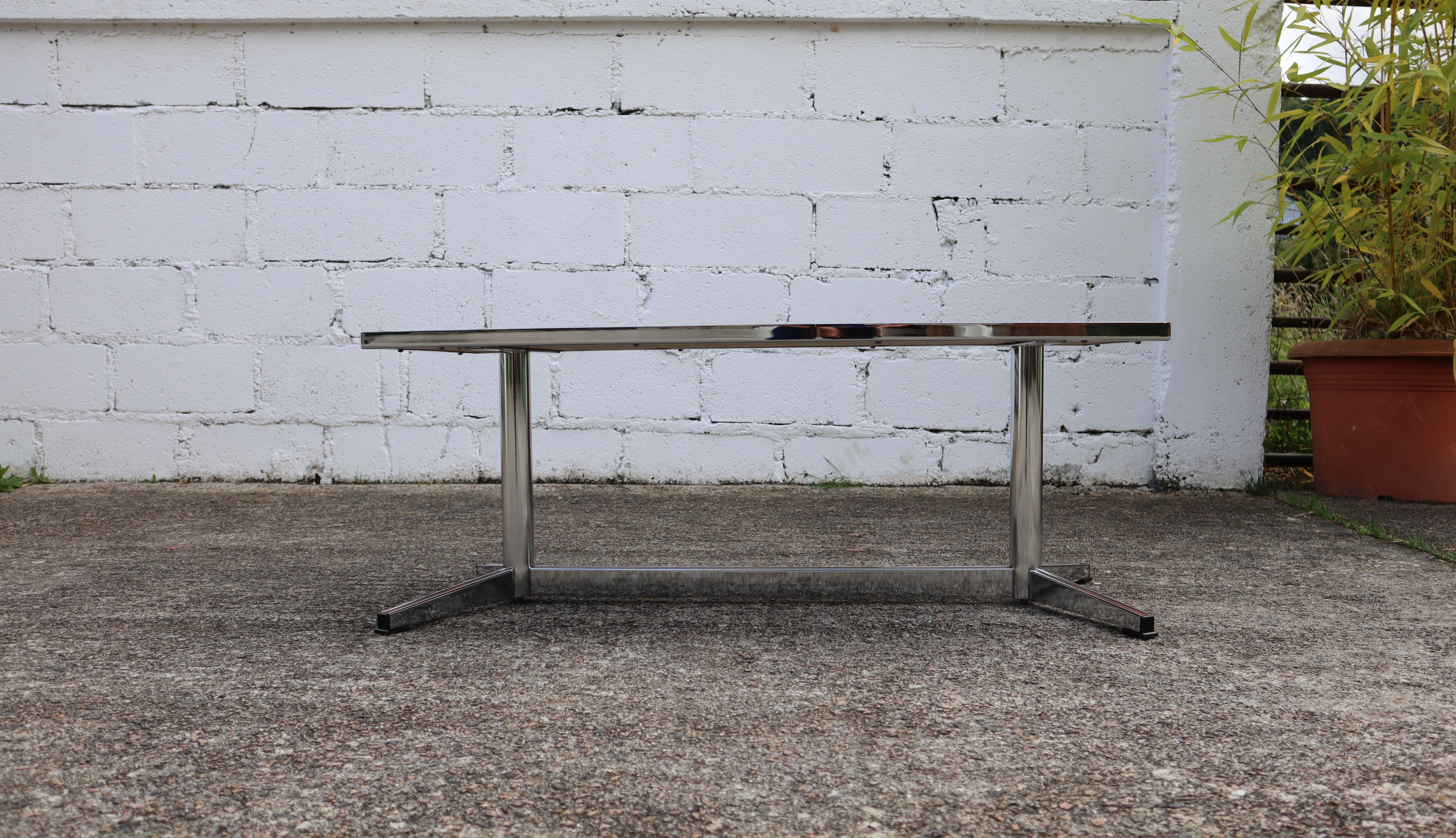 Mid Century Chrome Ceramic Coffee Table-Cocktail Table-Juliette Belarti-70s In Good Condition In Bussiere Dunoise, Nouvel Aquitaine
