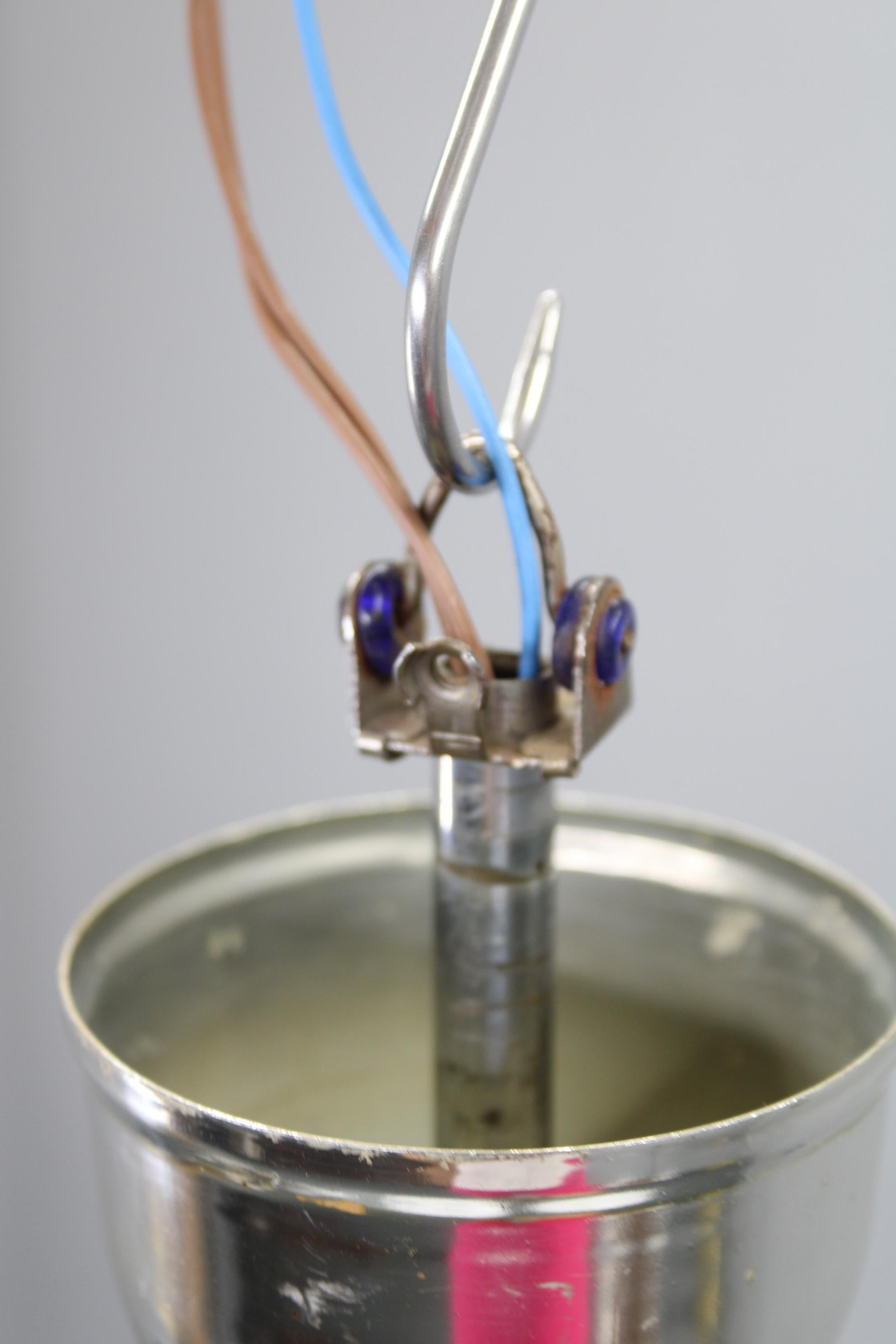 Mid-Century Chrome Chandelier with Milk-Glass Disc Shades, Czechoslovakia, 1950s in vendita 6