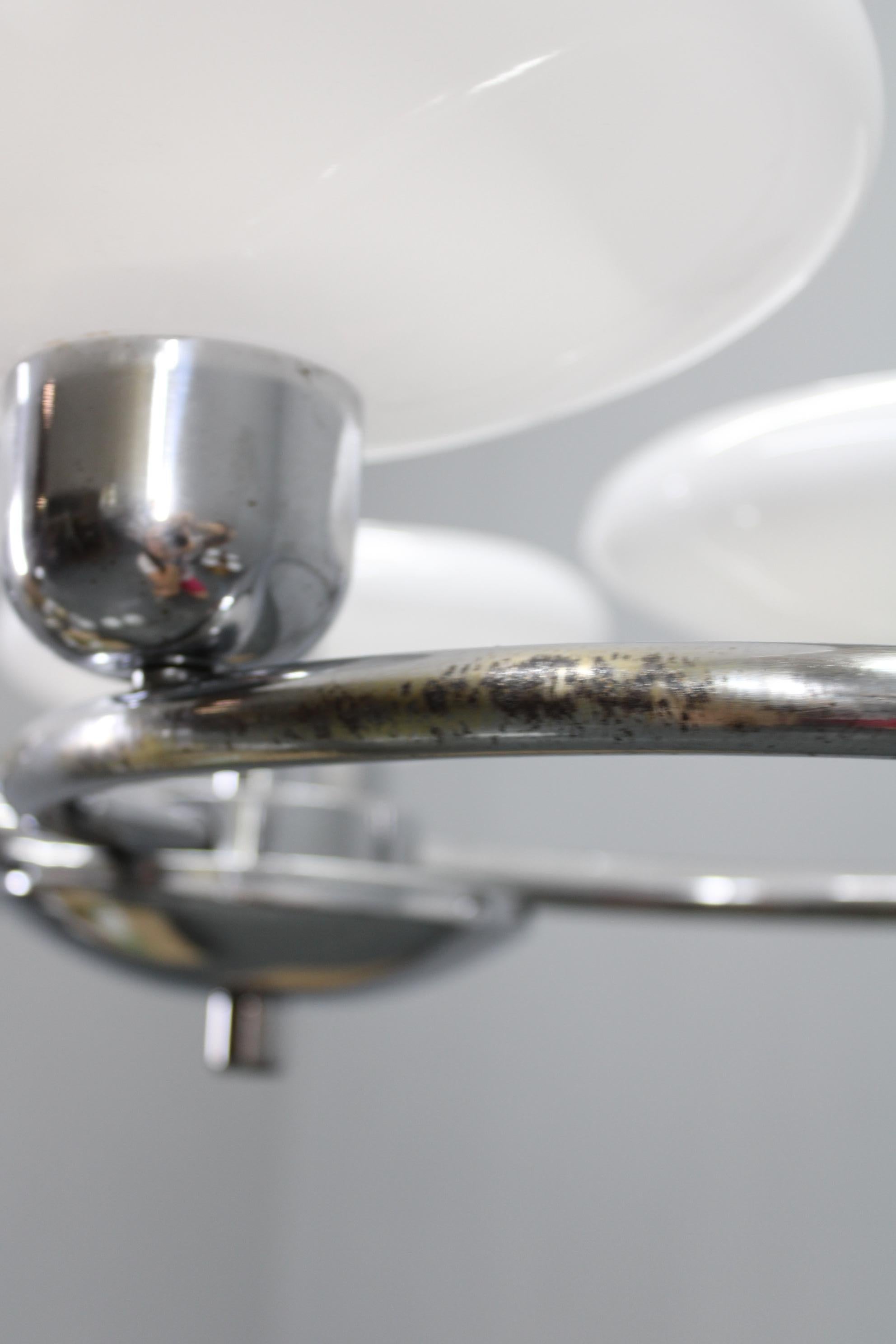 Metallo Mid-Century Chrome Chandelier with Milk-Glass Disc Shades, Czechoslovakia, 1950s in vendita