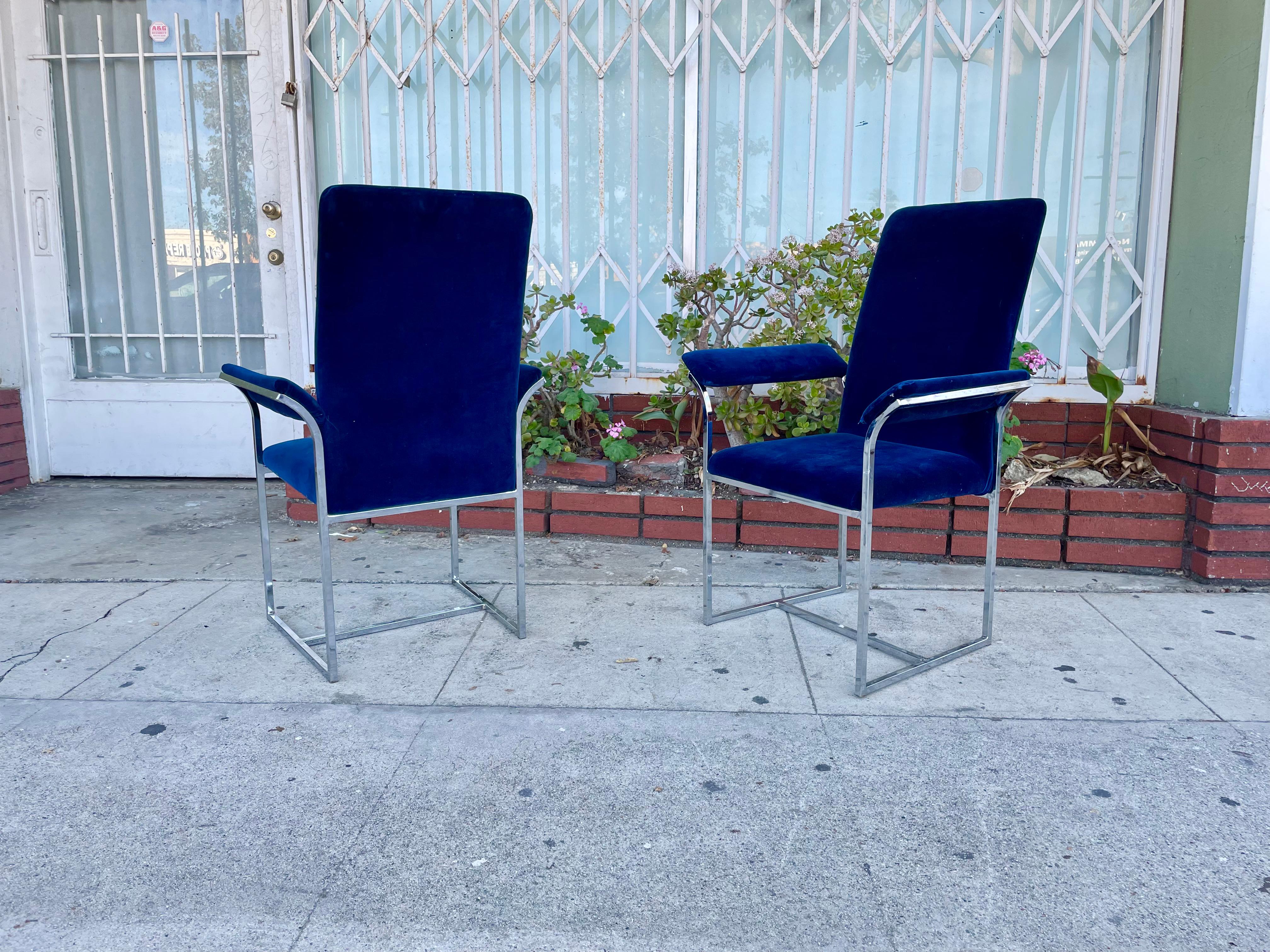 Mid-Century Chrome Dining Chairs Styled After Milo Baughman For Sale 2