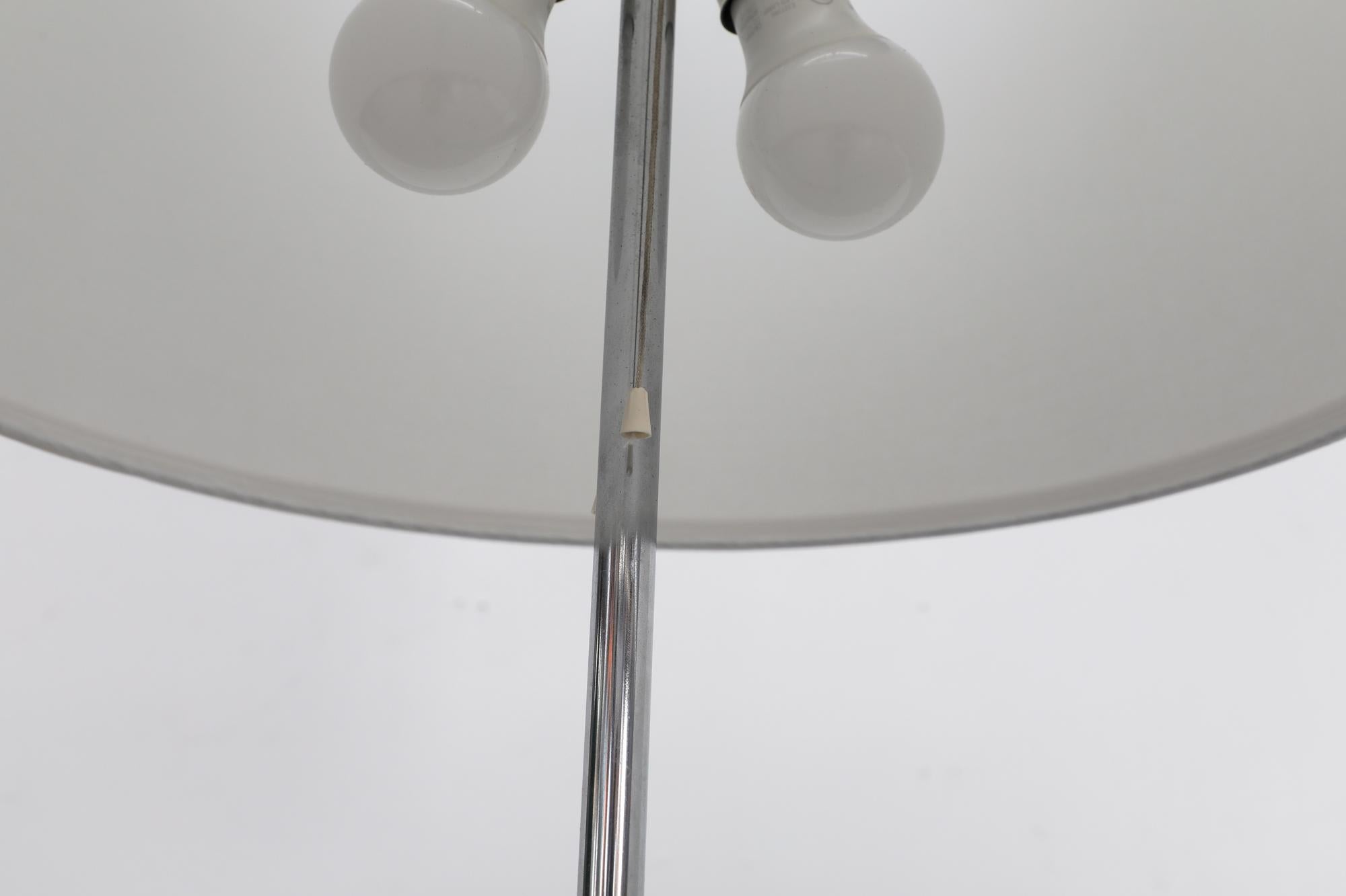 Mid-Century Chrome Floor Lamp w/ Weighted Black Enameled Base & New Linen Shade For Sale 5