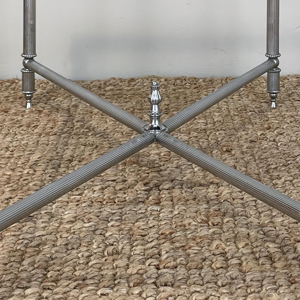 Table basse en verre et chrome du milieu du siècle en vente 5