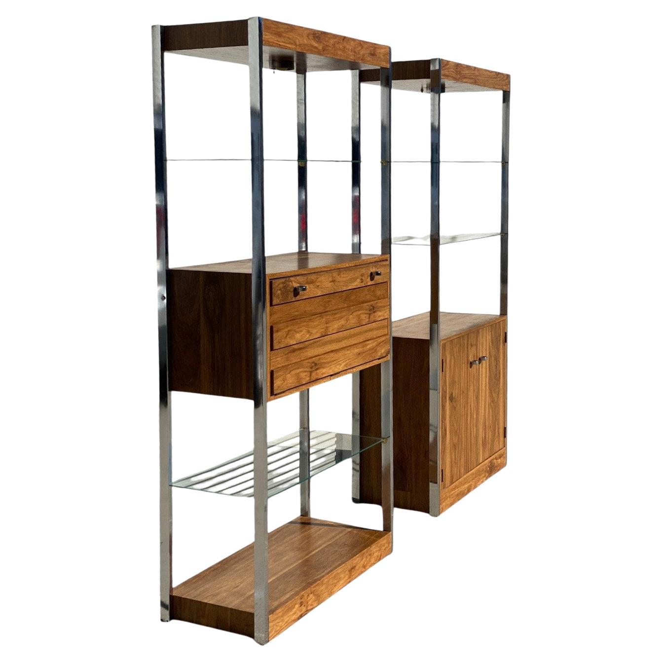 Mid-Century Chrome 
Glass Étagère / Display Bookcase, Illuminated Cabinet For Sale
