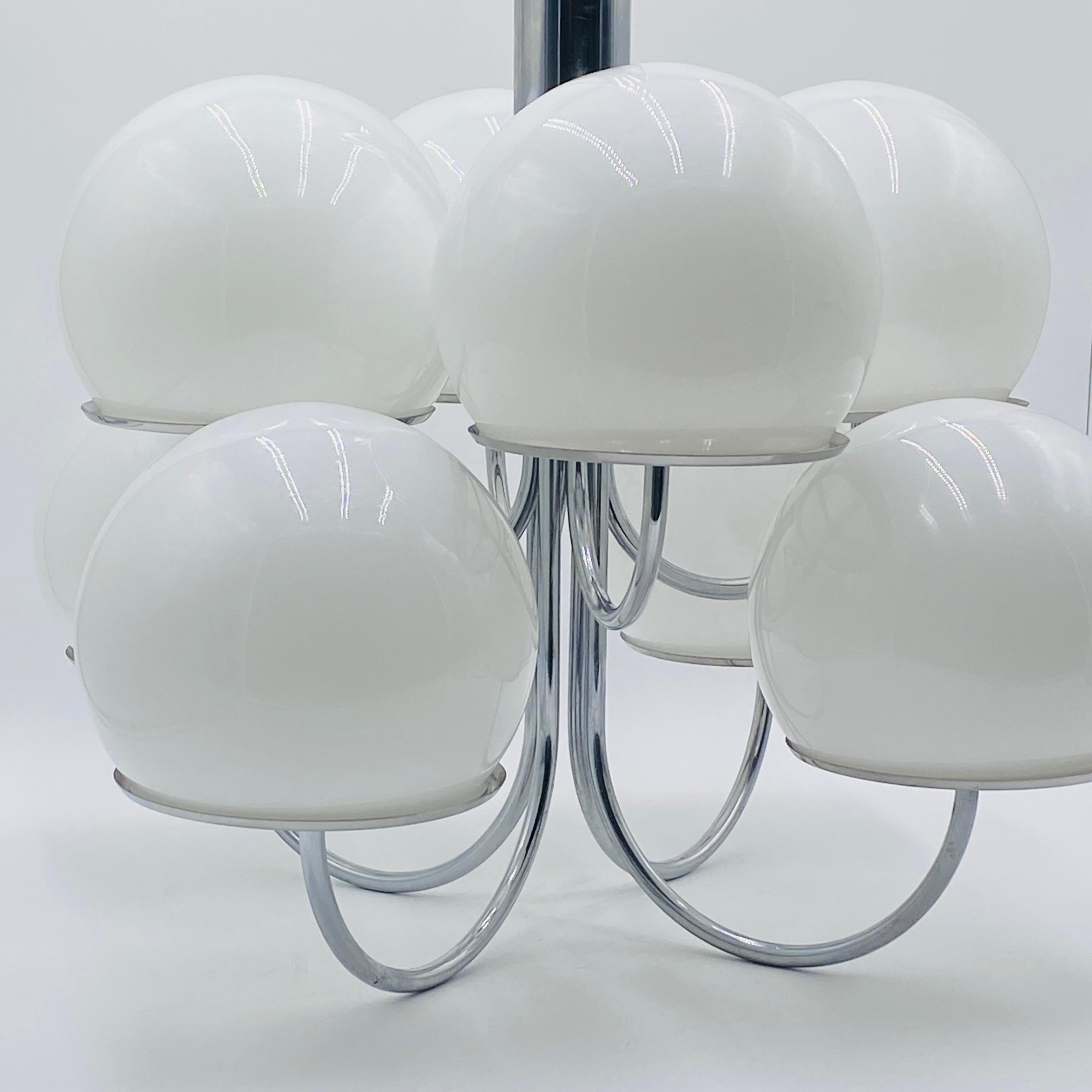 Mid-Century Modern Mid Century Chrome Glass Globe Chandelier by Lightolier 1960s For Sale