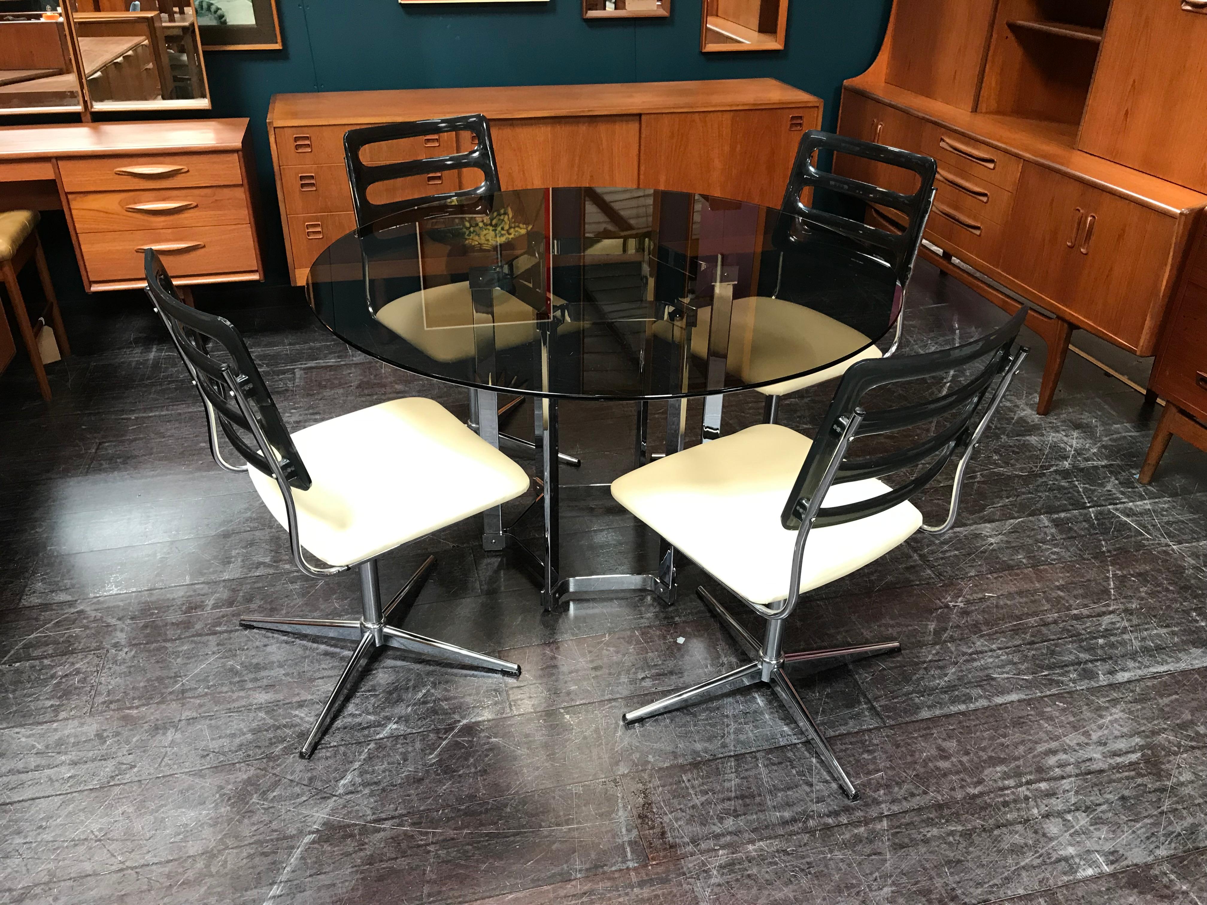 Mid-Century Modern Mid Century Chrome & Glass Table by Richard Young for Merrow with 4 Chairs For Sale