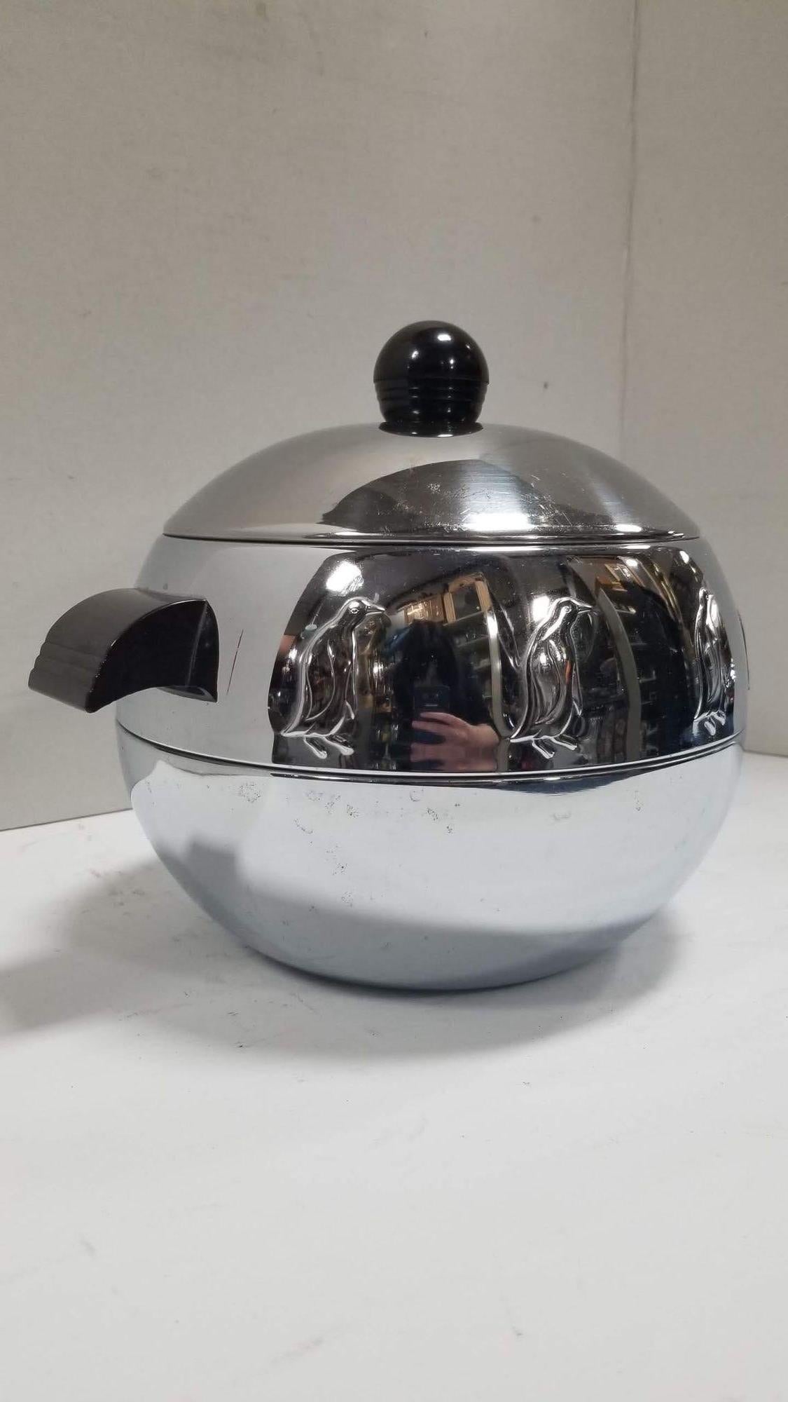 20th Century Midcentury Chrome Ice Bucket Featuring Penguins