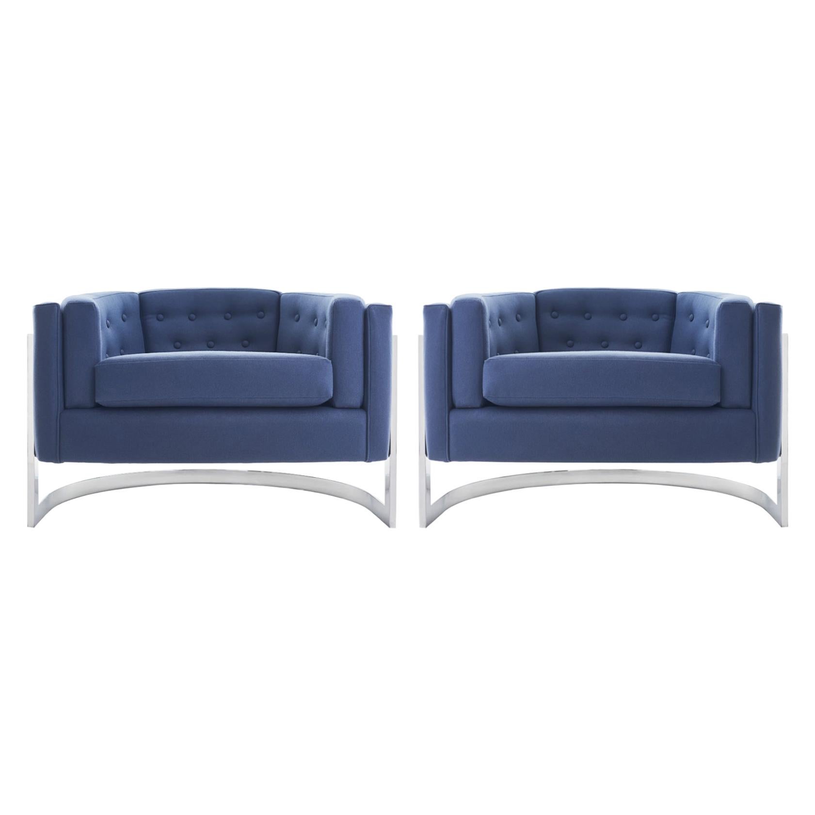 Gorgeous pair midcentury cantilever lounge chairs by Jules Heumann for Metropolitan Furniture, circa 1970. Newly upholstered in a soft blue wool, with high polish chrome base. 

Measures: 25