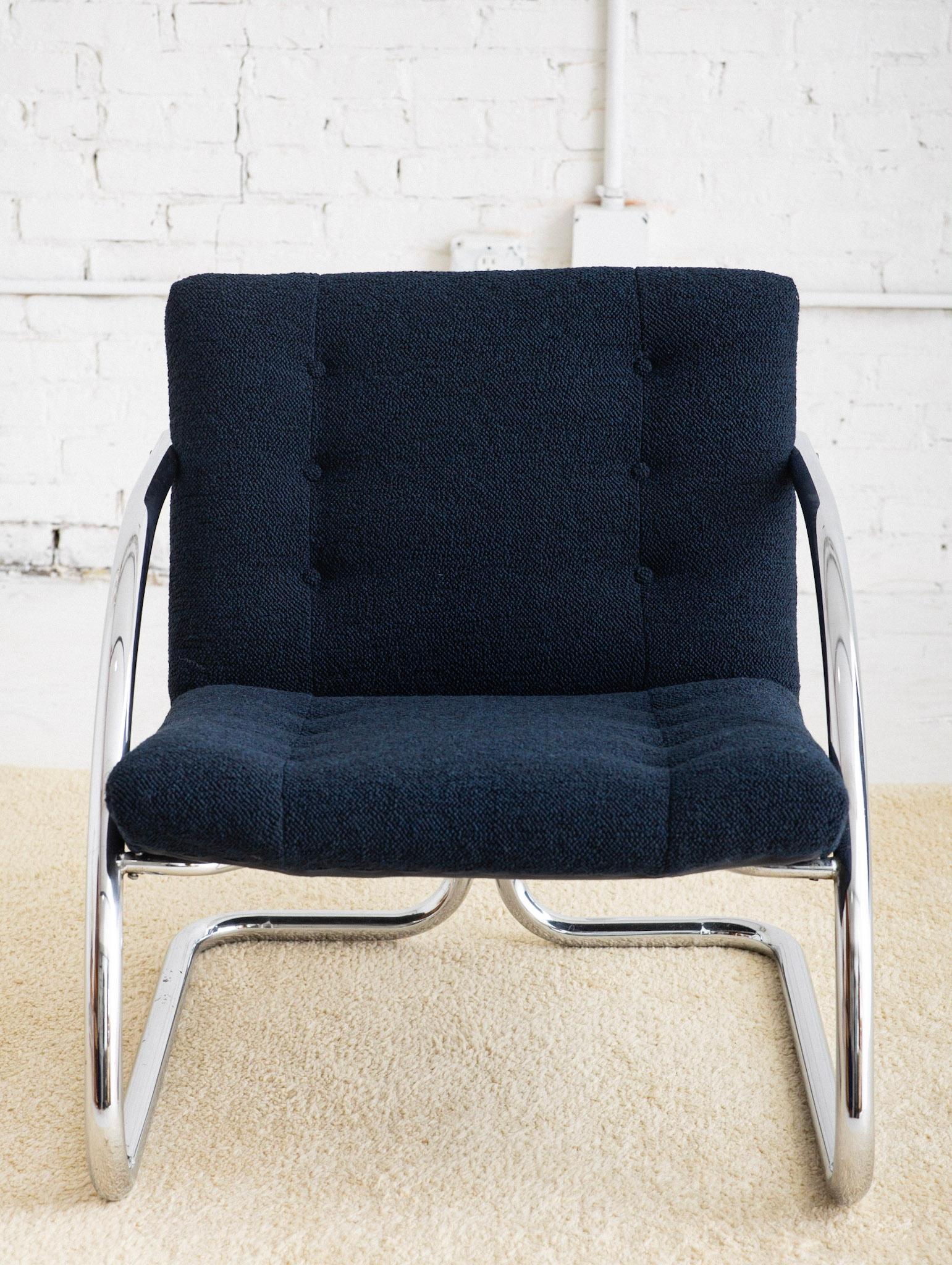 Mid Century Chrome Lounge Chair With Navy Wool Upholstery by Impact 2000 In Good Condition In Brooklyn, NY