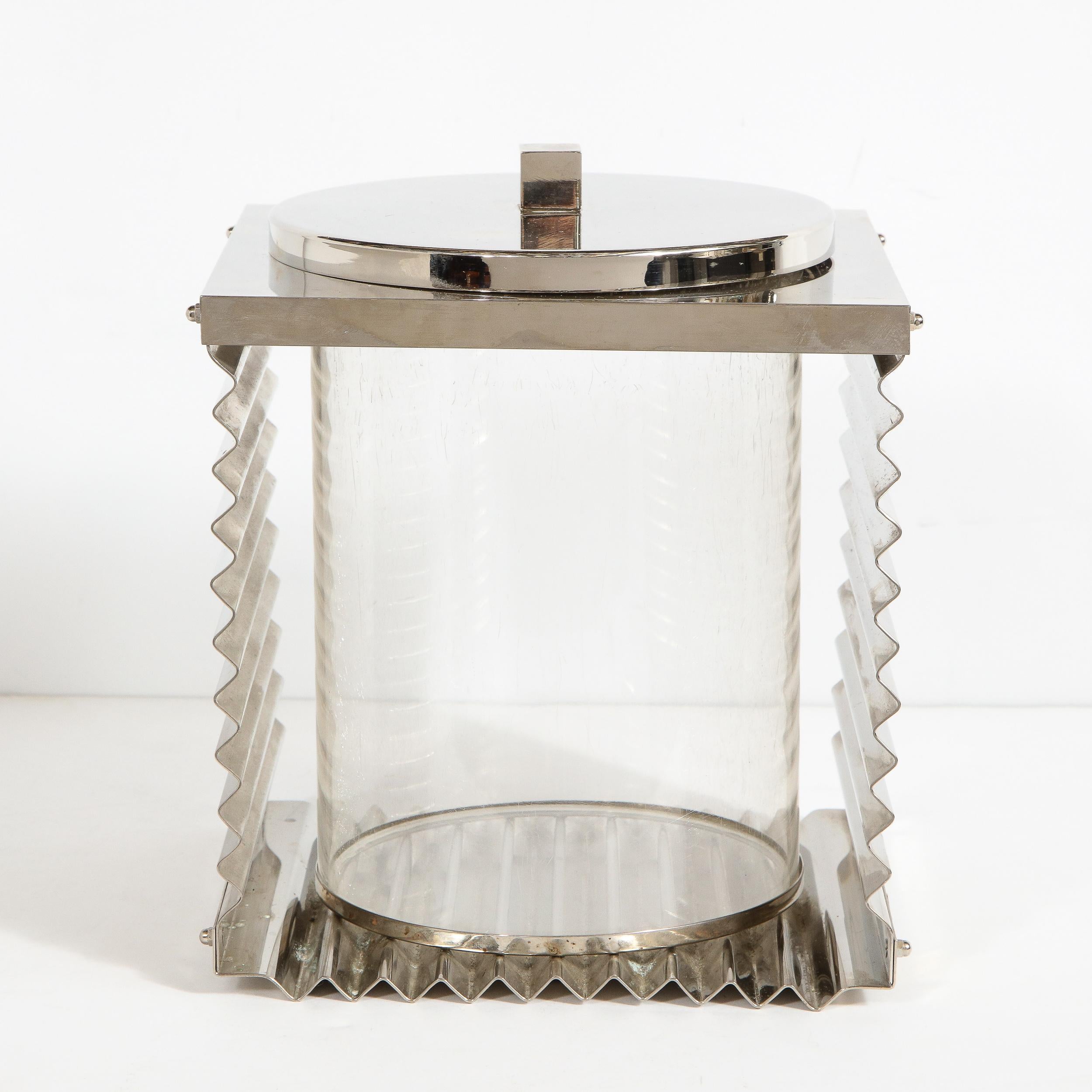 Midcentury Chrome and Lucite Sculptural Ice Bucket by Montagnani of Firenze In Excellent Condition In New York, NY