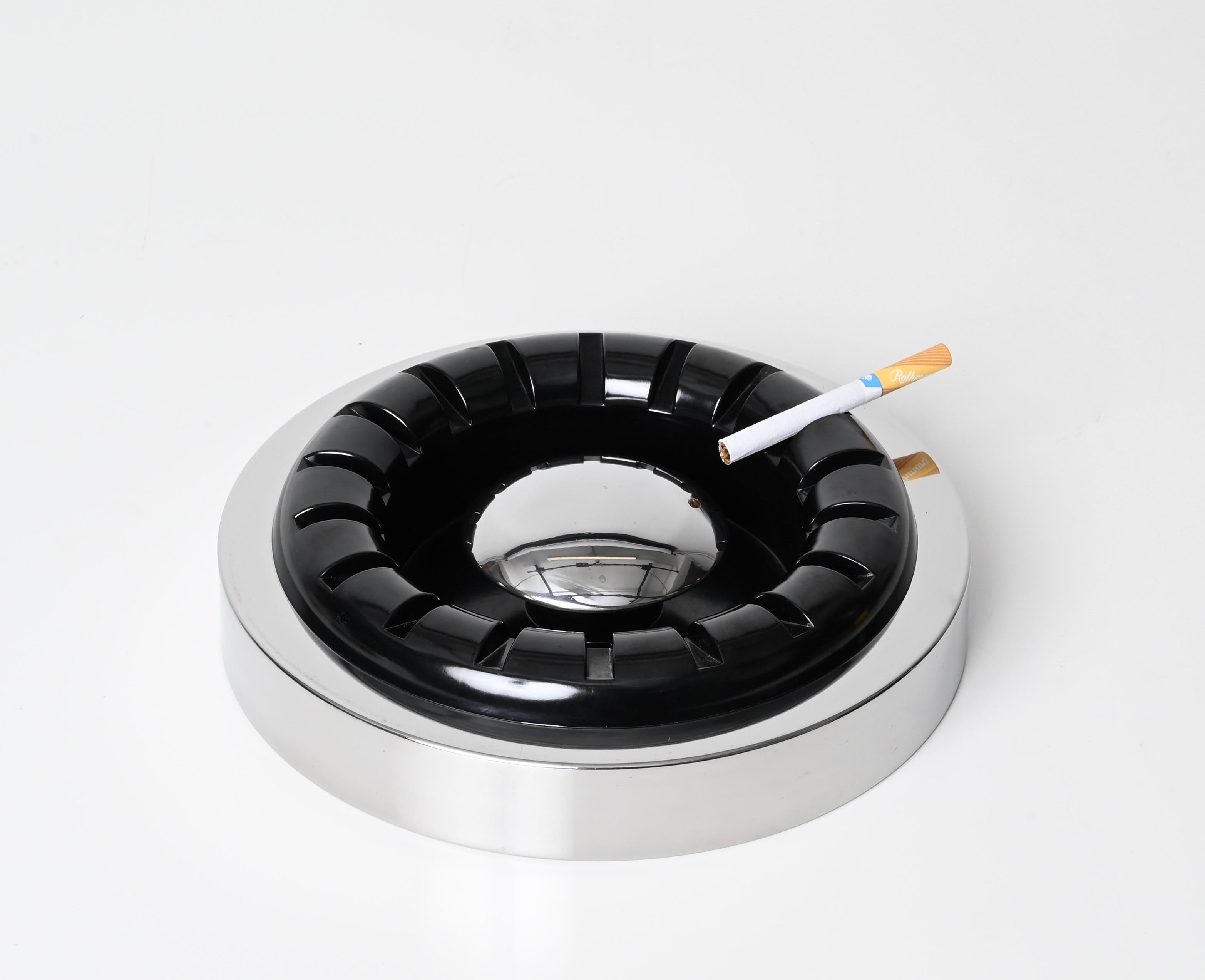 Mid-Century Chrome M60 Ashtray by Tecno Design for Luci, Italy 1970s For Sale 4