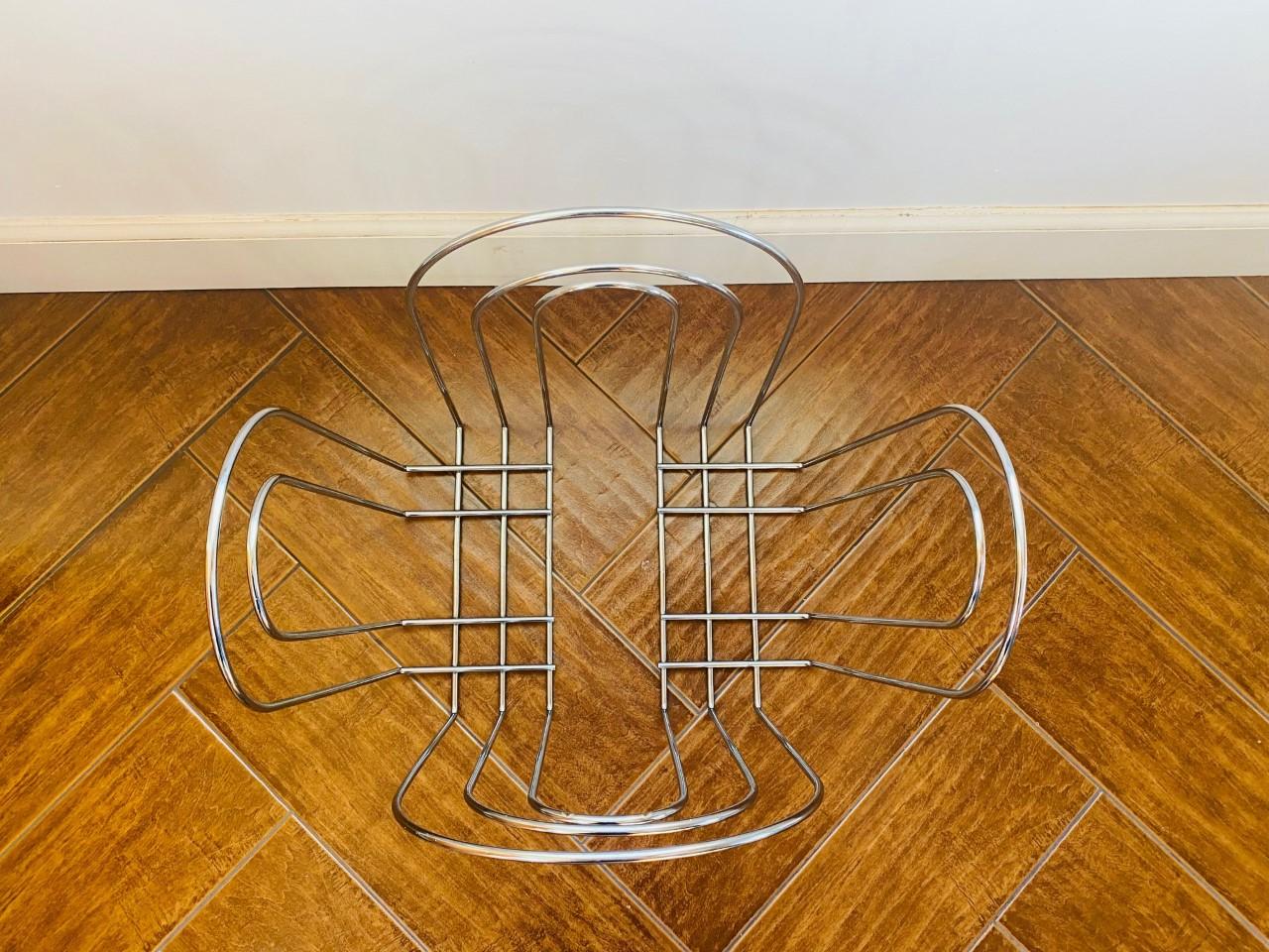 Cast Mid-Century Chrome Magazine Rack in the style of Willi Glaeser for TMP For Sale