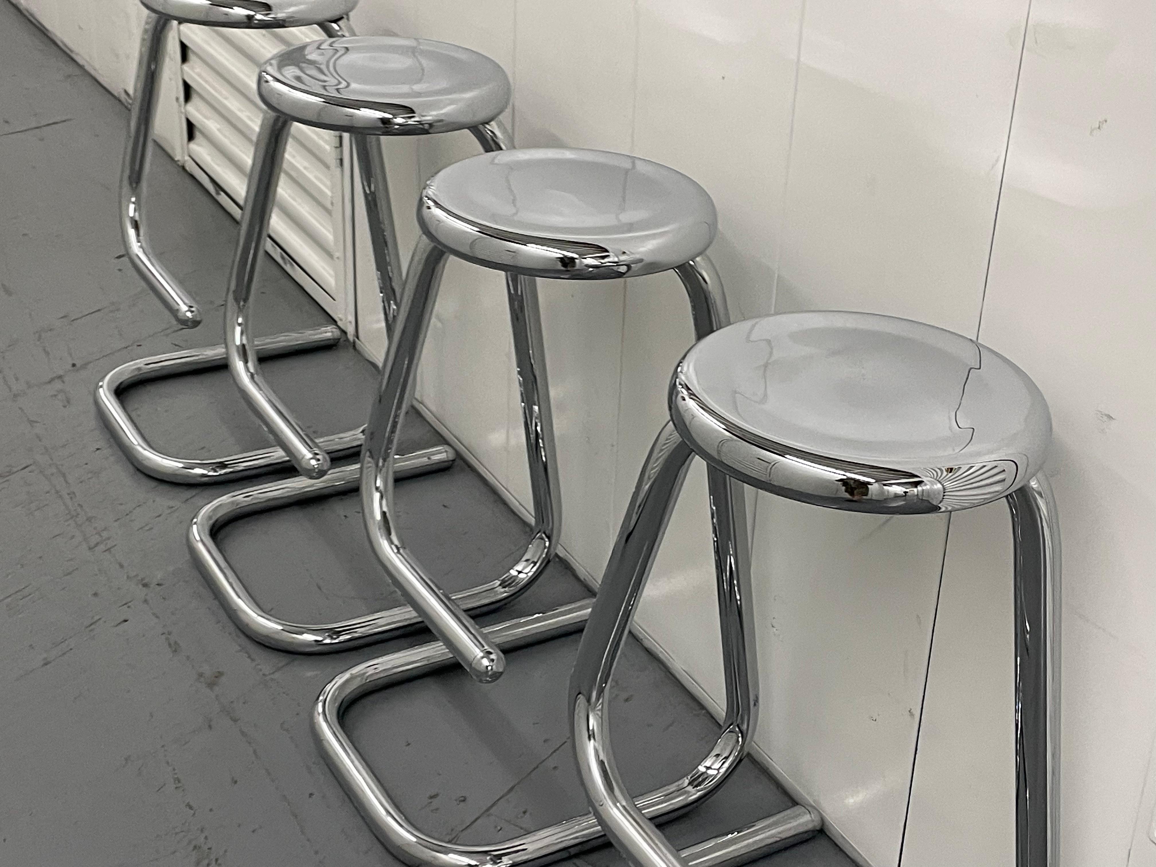 Canadian Mid Century Chrome Paperclip Bar Stools by Kinetics – Set of 4 For Sale