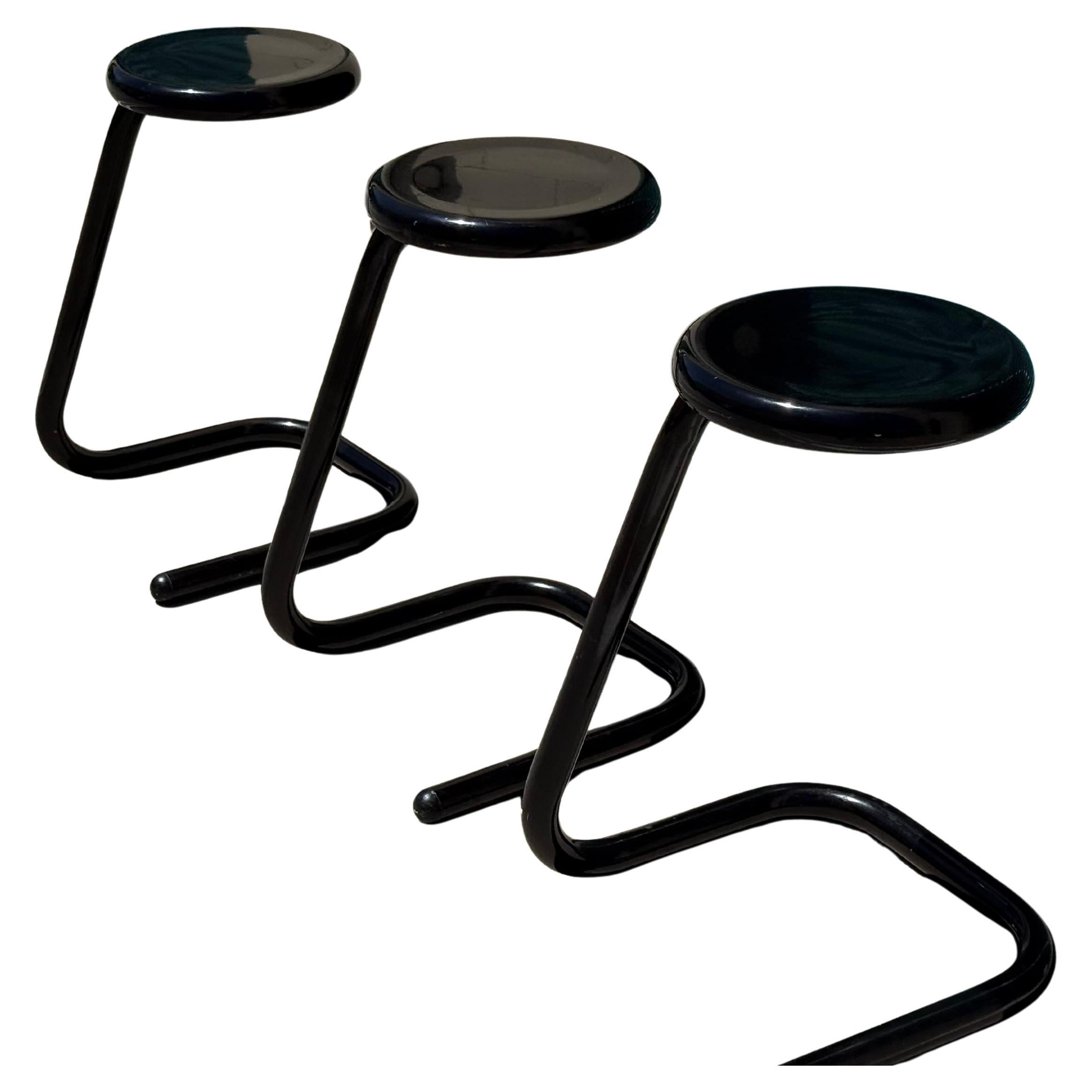 Mid Century Chrome Paperclip Stools by Kinetics – Set of 3 2