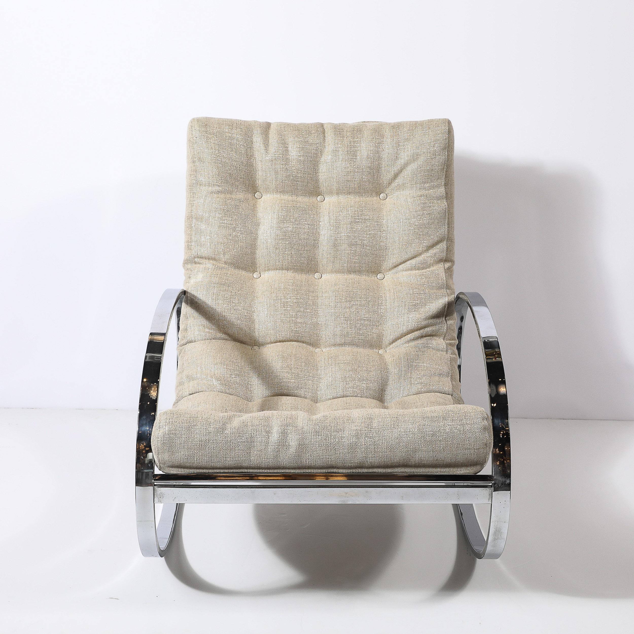 Mid-Century moderno Sedie a dondolo cromate di metà secolo con dettagli a bottoni di Milo Baughman in vendita