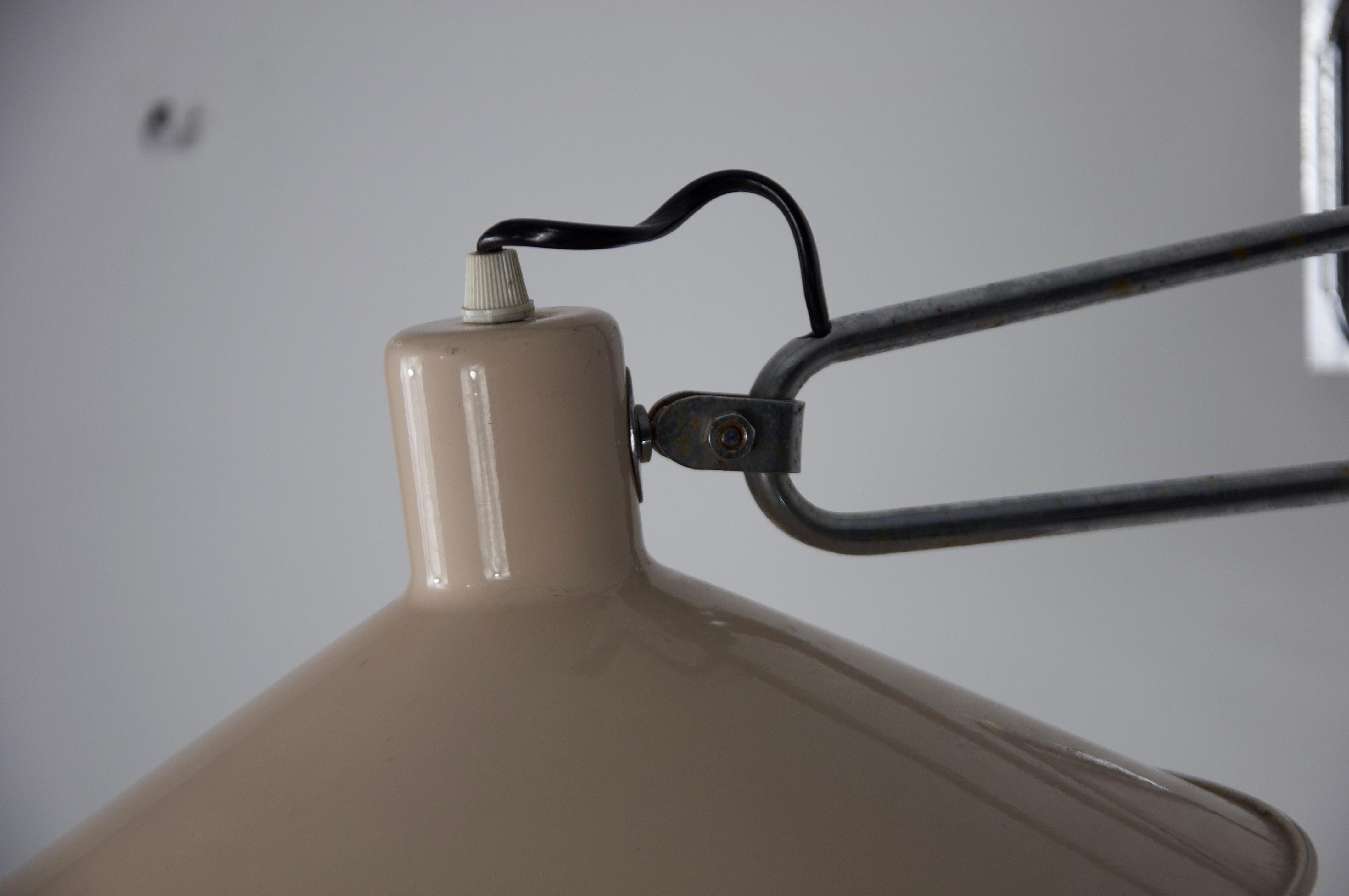 Lampada da parete a braccio oscillante in cromo di metà secolo, Francia, anni '50 in vendita 6
