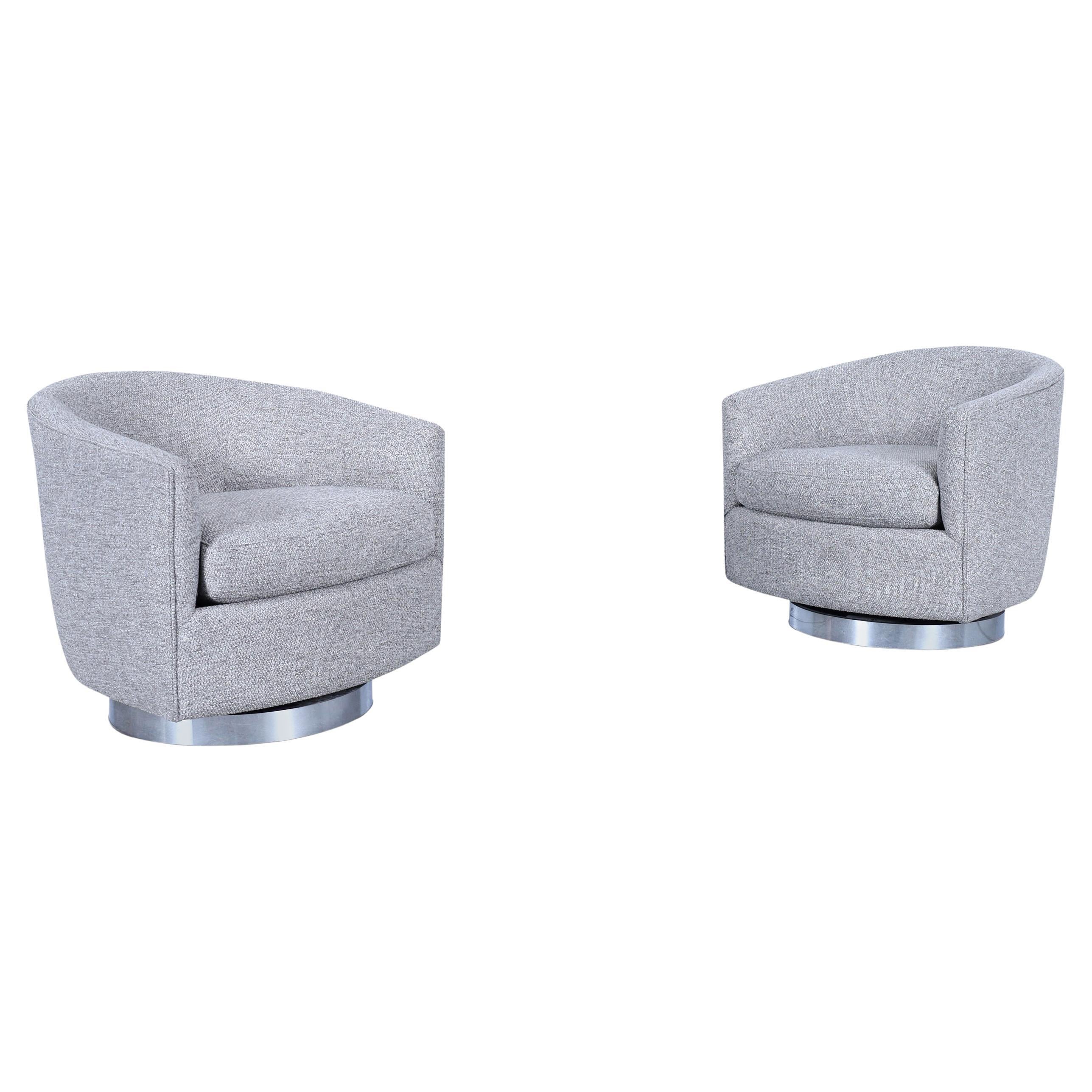 Poltrone girevoli cromate in stile Mid-Century di Milo Baughman per Thayer Coggin in vendita