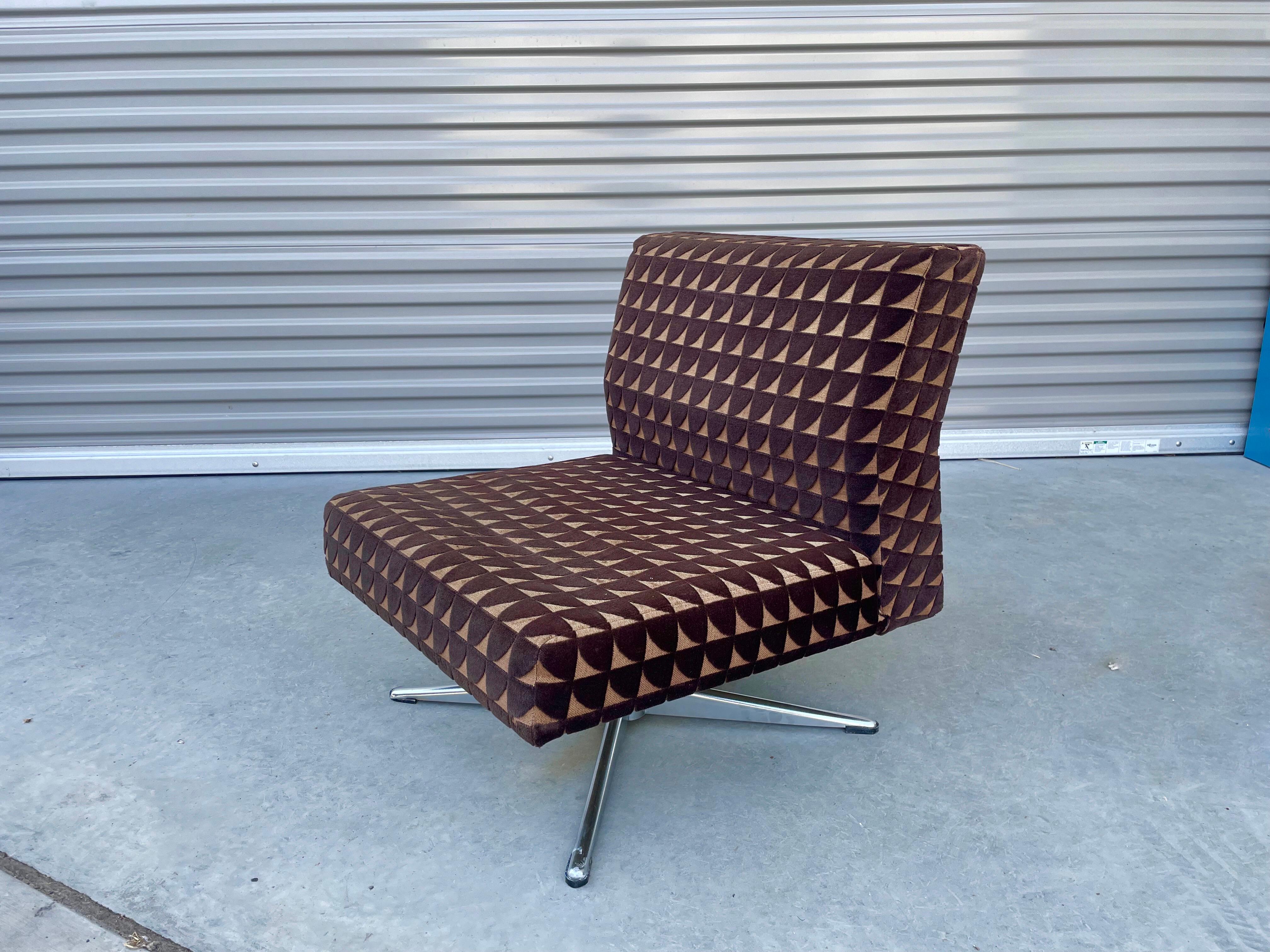 Fabric Midcentury Chrome Swivel Lounge Chairs