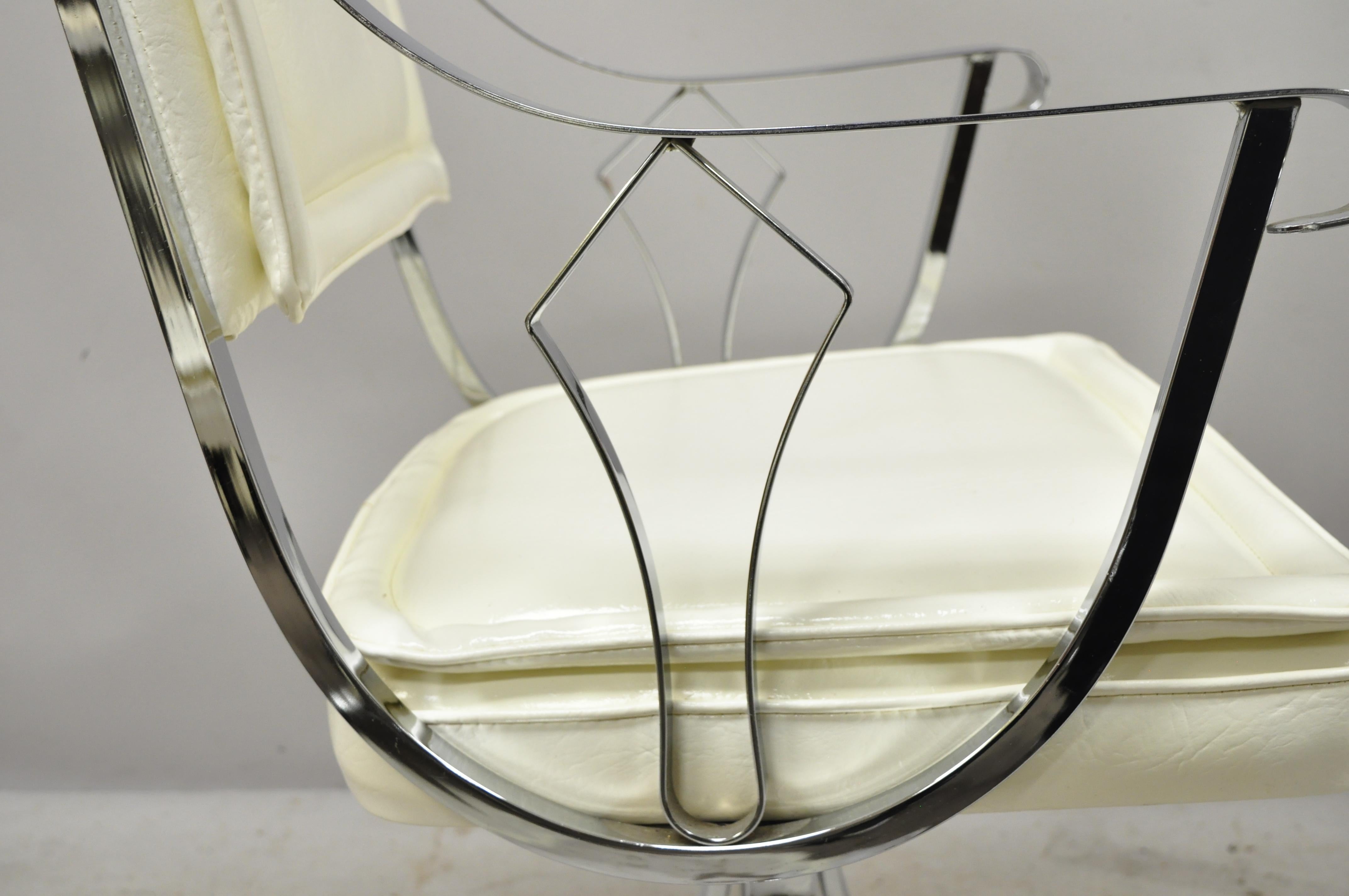 Midcentury Chrome Swivel Pedestal Base Dining Armchairs by Contempo, Set of 4 In Good Condition In Philadelphia, PA