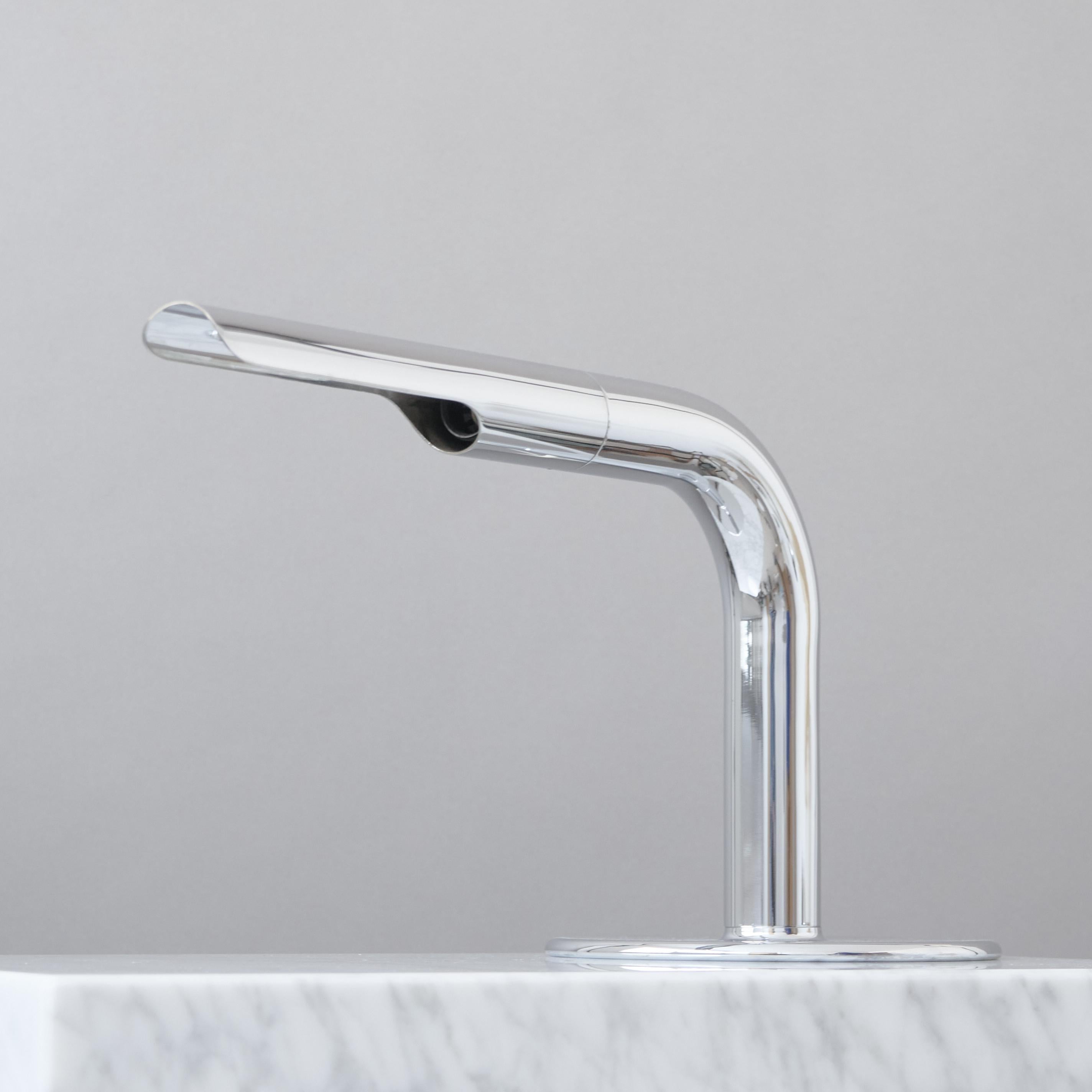 Stainless Steel Mid-century Chrome Table Lamp 'Gulp' by Ingo Maurer for Design M, Germany, 1960s For Sale