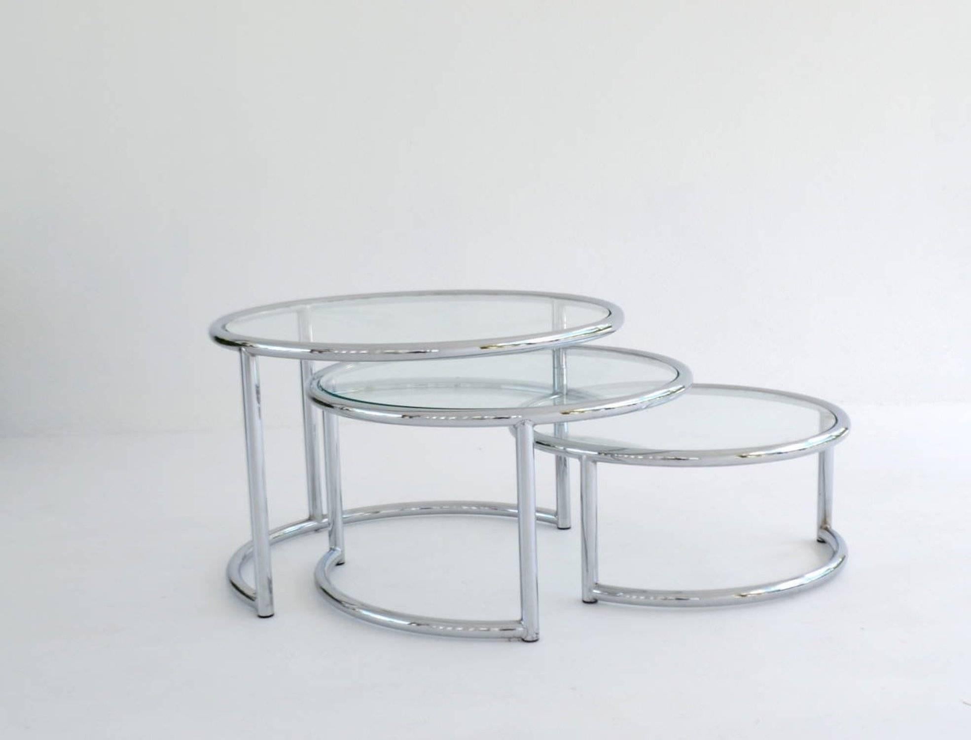 Midcentury Chrome Three-Tier Cocktail or Side Table In Good Condition For Sale In West Palm Beach, FL