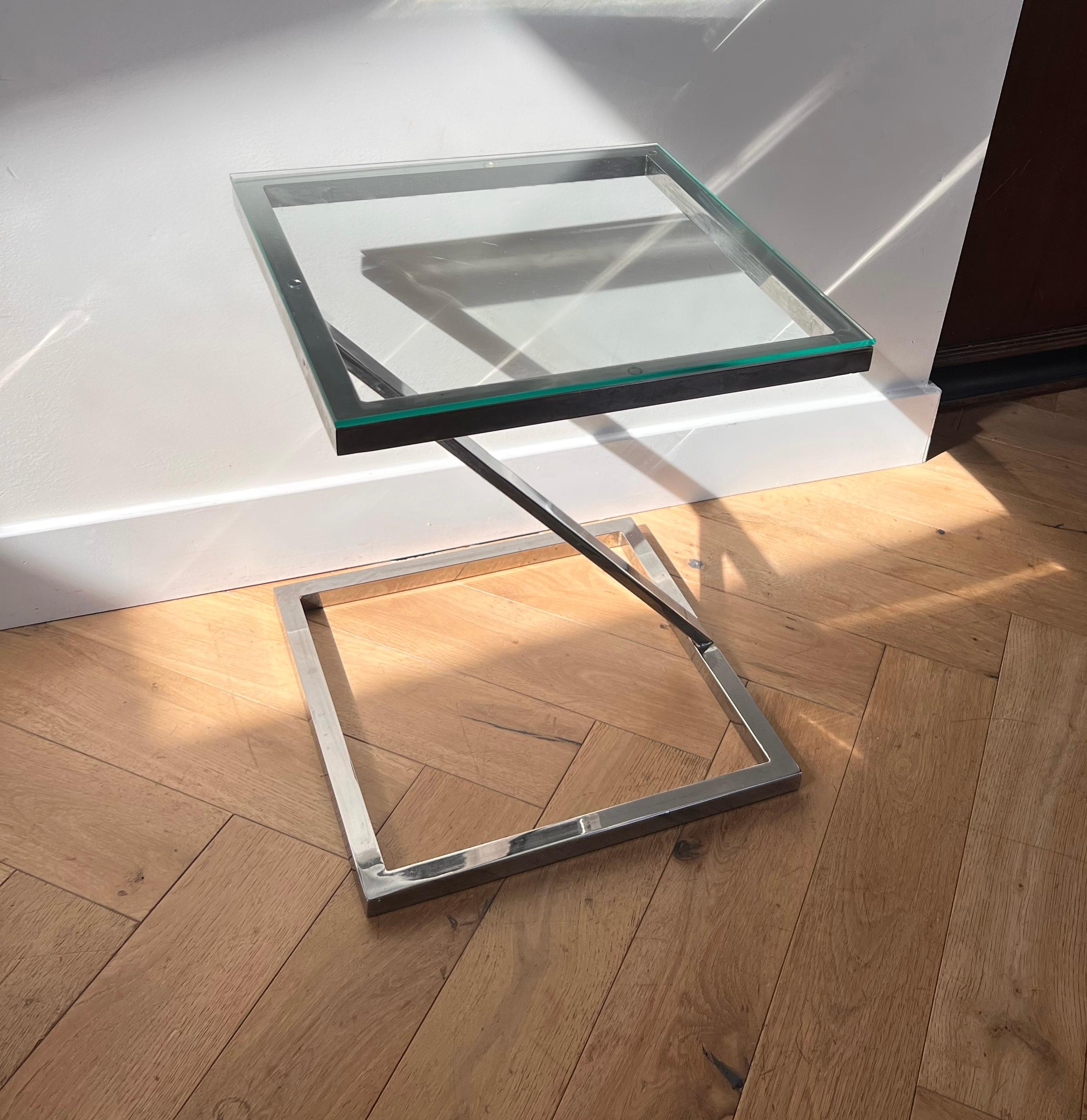Glass Mid-Century Chrome Zigzag Side Table, circa 1970 For Sale