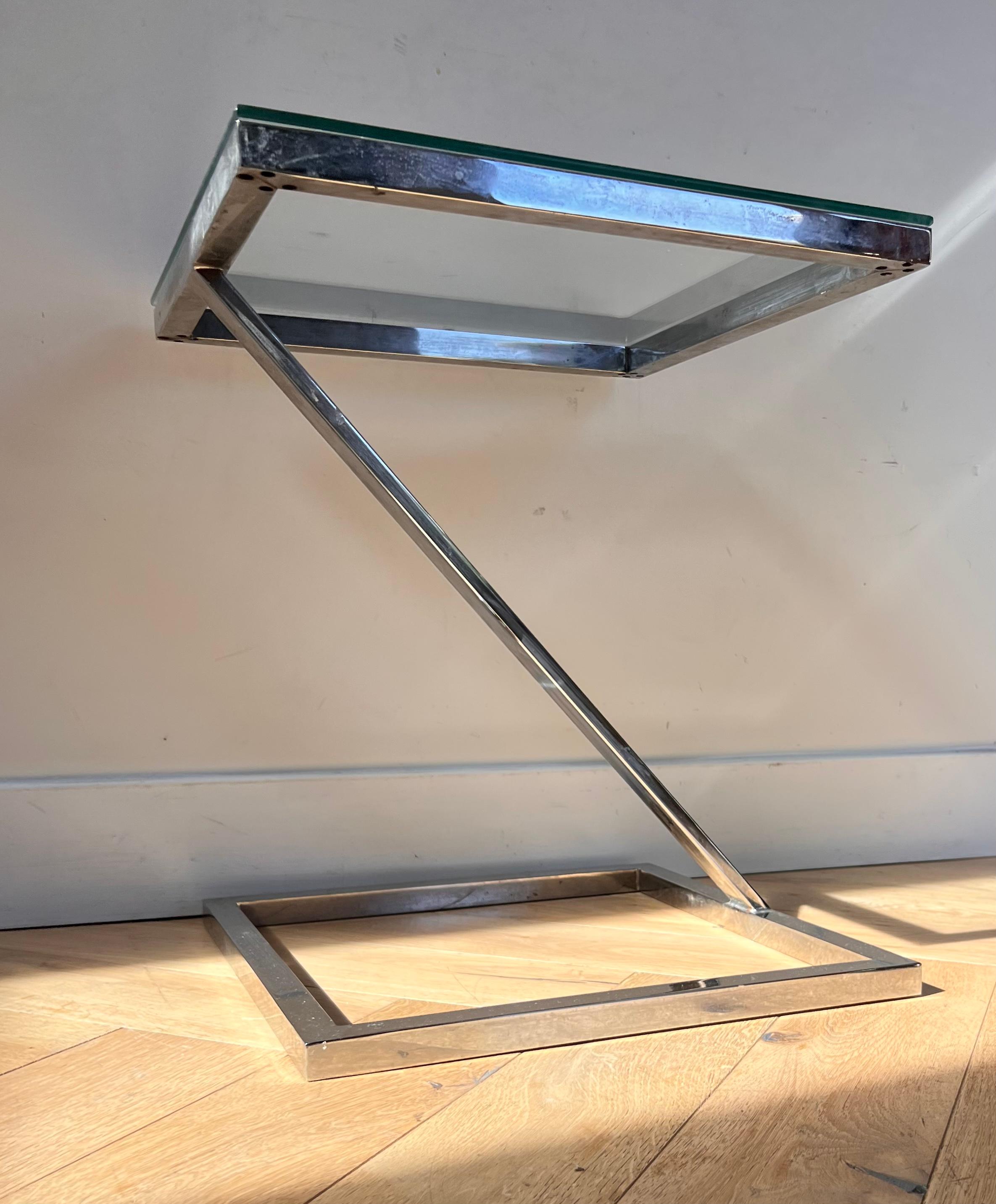 Mid-Century Chrome Zigzag Side Table, circa 1970 For Sale 3