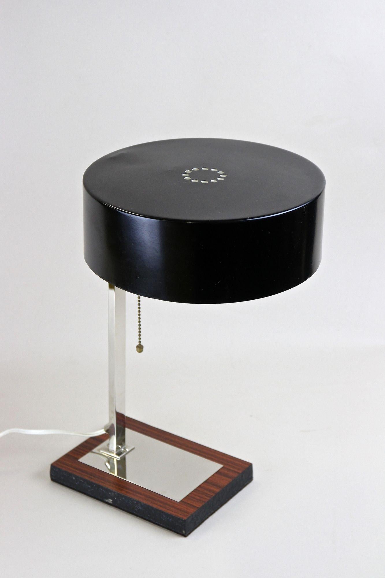 Mid-Century Chromed Table Lamp with Black Metal Lamp Shade, Austria, circa 1950 For Sale 13