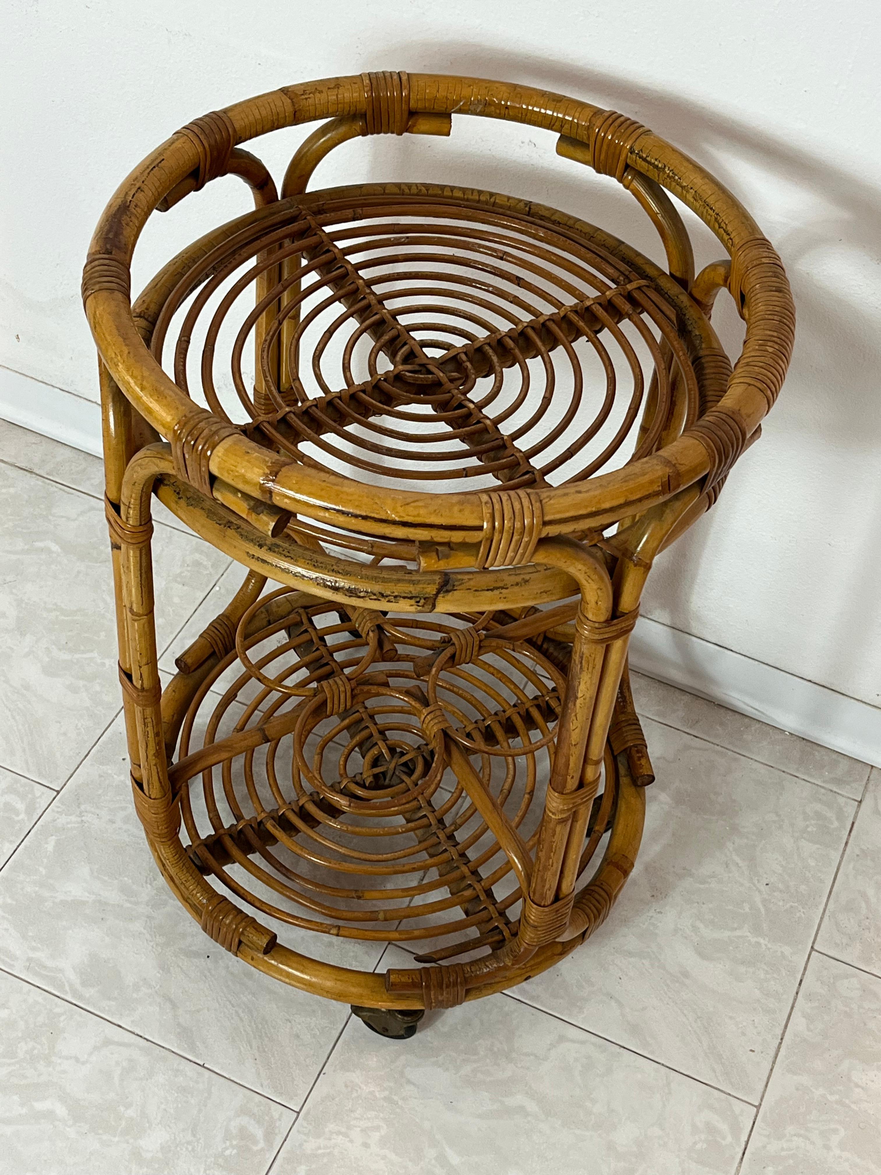 Mid-century Circular Bamboo Bar Cart in the style of Franco Albini, 1960s In Good Condition For Sale In Palermo, IT