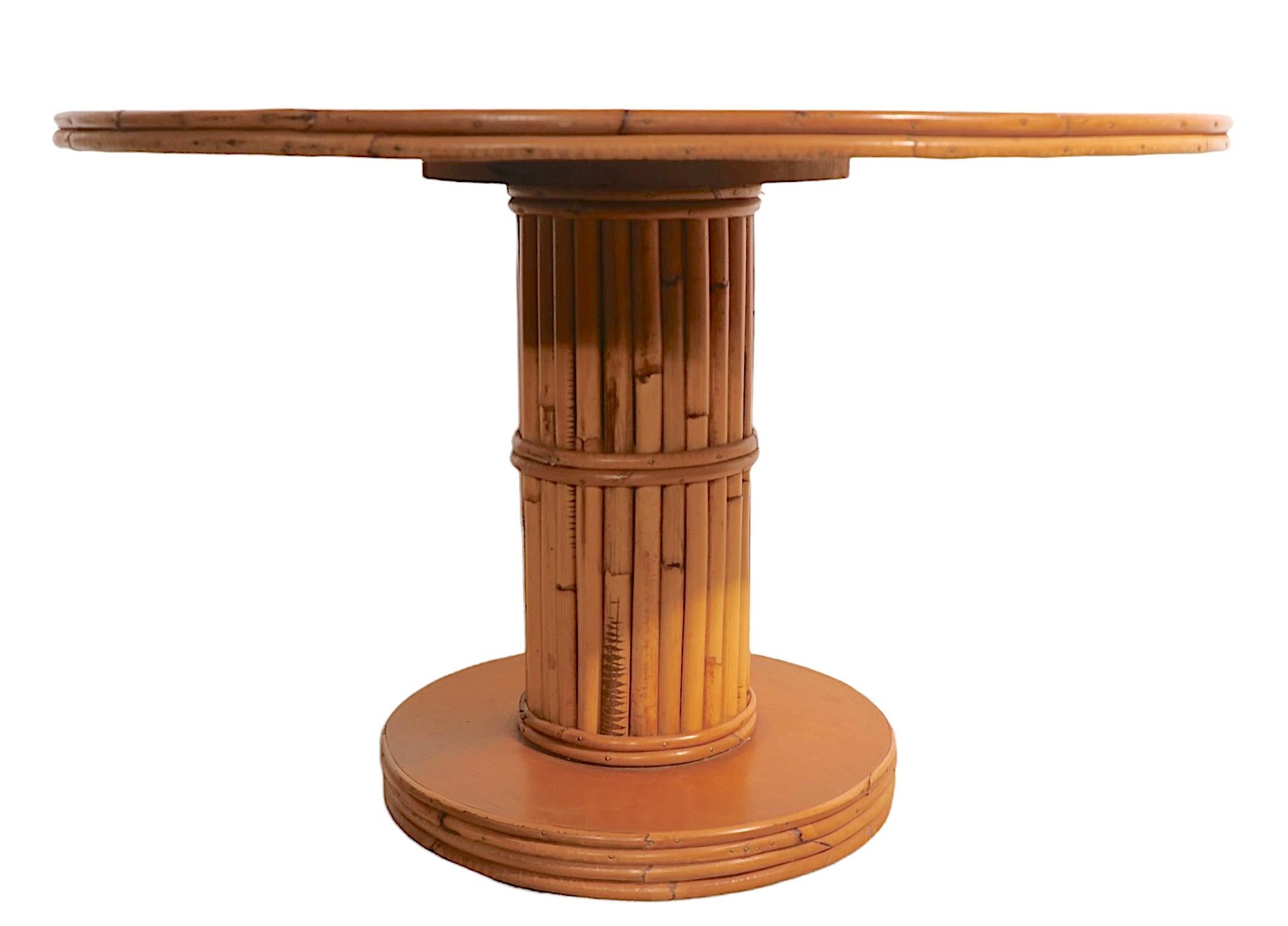 Américain Table basse circulaire en bambou du milieu du siècle dernier par Ficks Reed en vente