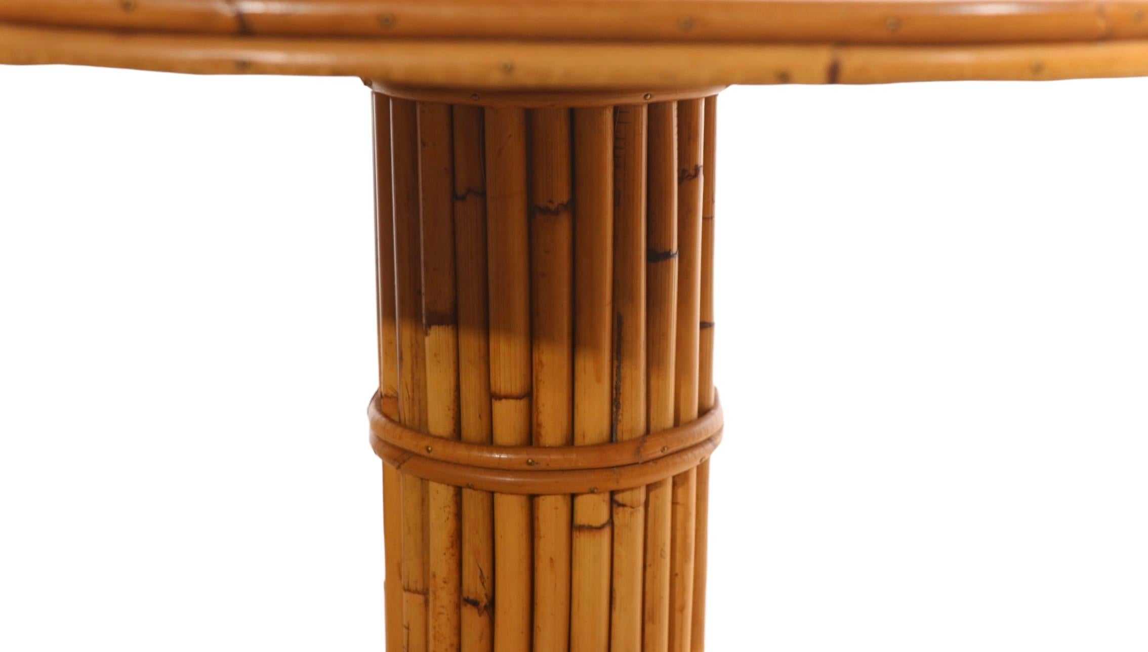 Bambou Table basse circulaire en bambou du milieu du siècle dernier par Ficks Reed en vente