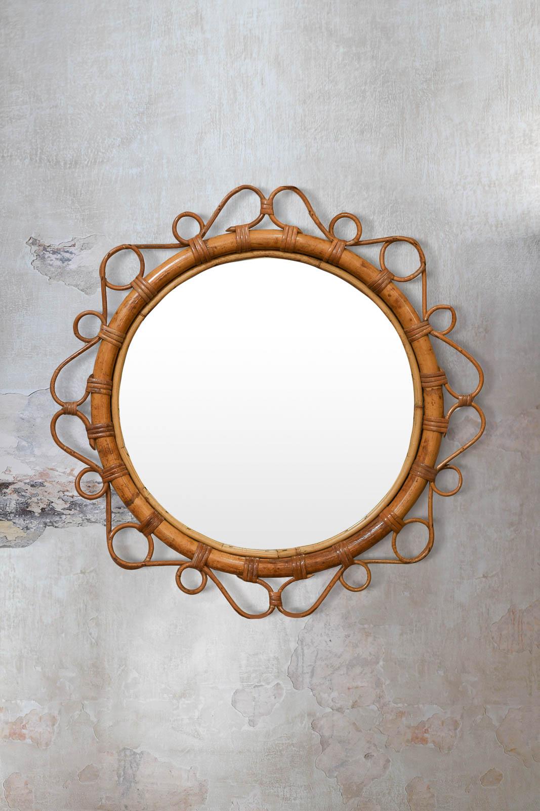 Mid-Century Circular Rattan Mirror With Handwoven Thin Patterns
Product Details
Dimensions: 52 W x 52 H x 3 D cm