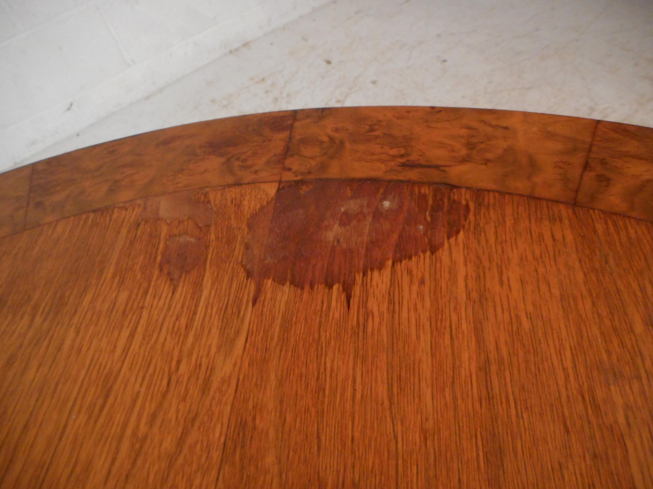 Midcentury Circular Table 2