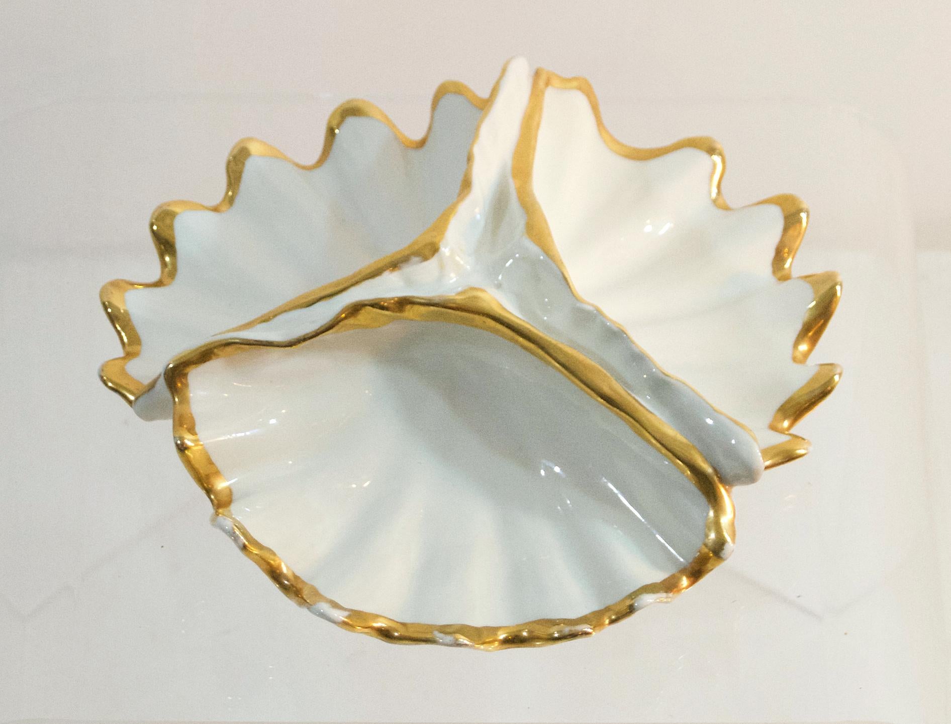 Baroque Mid Century Clam Shell Porcelain Bowl by Capodimonte, Italy For Sale