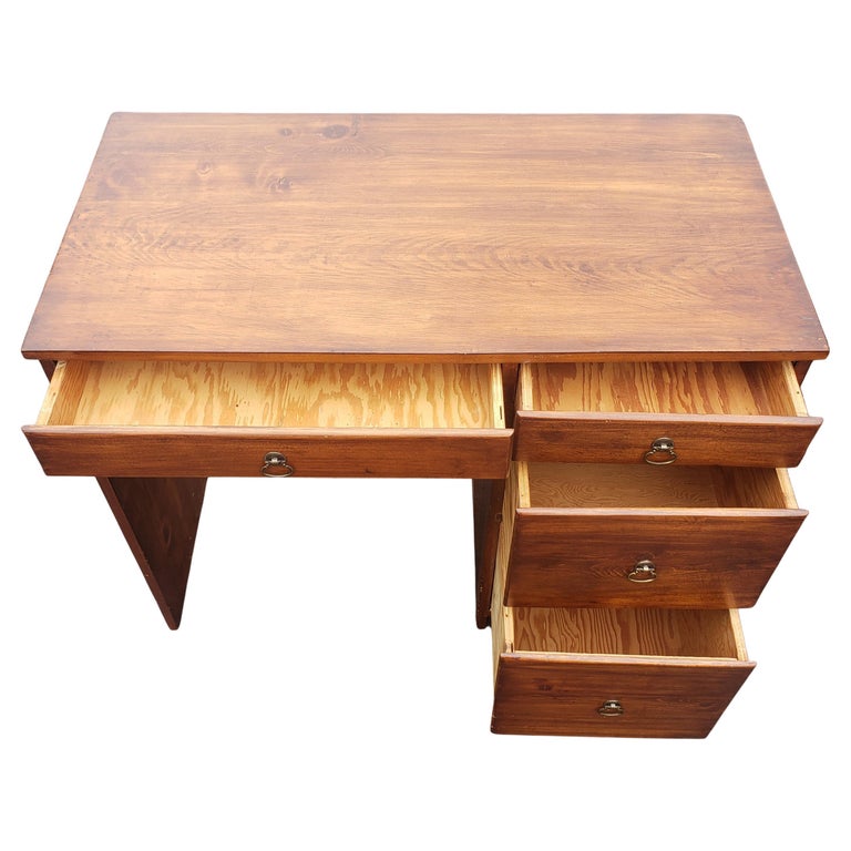 Midcentury Classic Four Drawer Pine Student Desk For Sale at 1stDibs