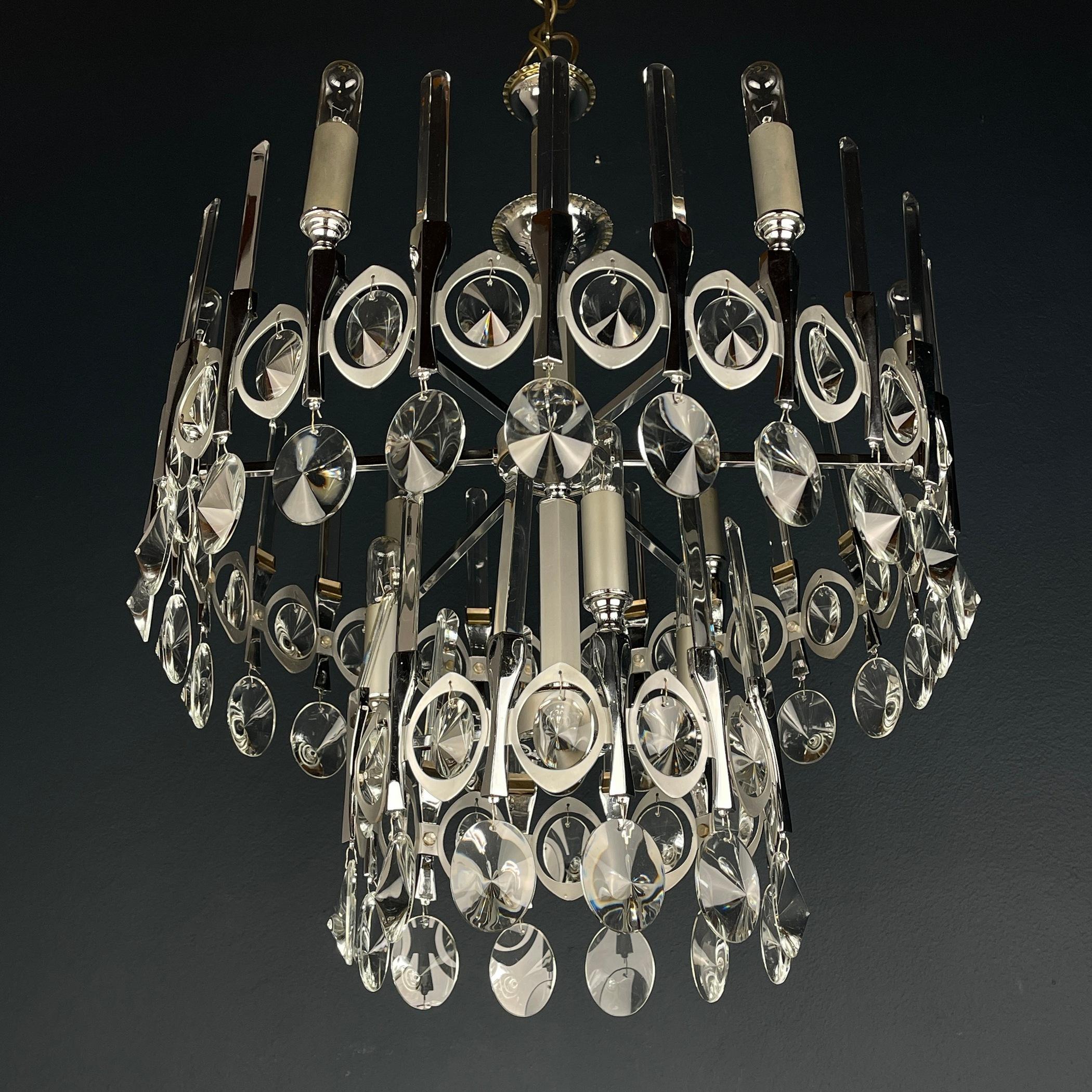 Mid-Century Modern Mid-century classic glass chandelier by Gaetano Sciolari Italy 1970s For Sale