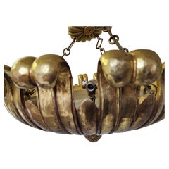 Mid Century Carved Italian Giltwood Curved Acanthus Leaf Pendant Chandelier