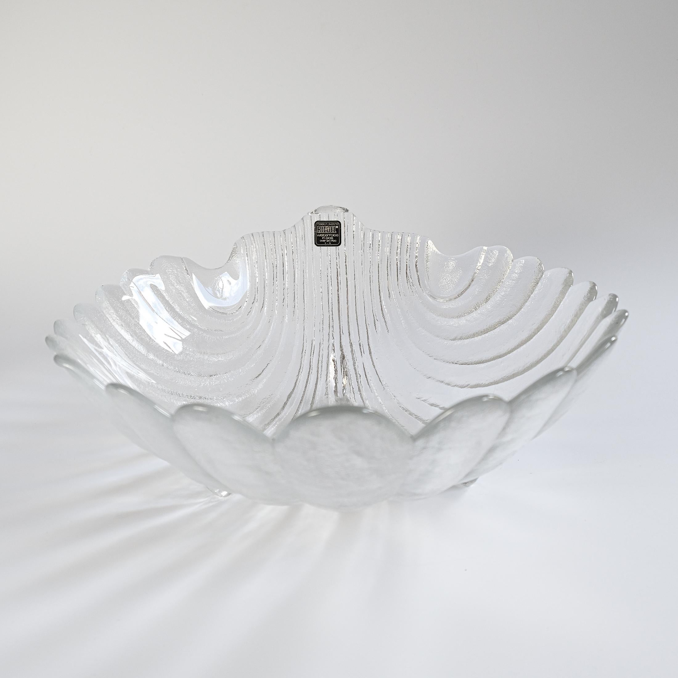 Mid-Century Modern Claus Josef Riedel Grand bol en cristal du milieu du siècle pour RIEDEL, Autriche, années 1970 en vente