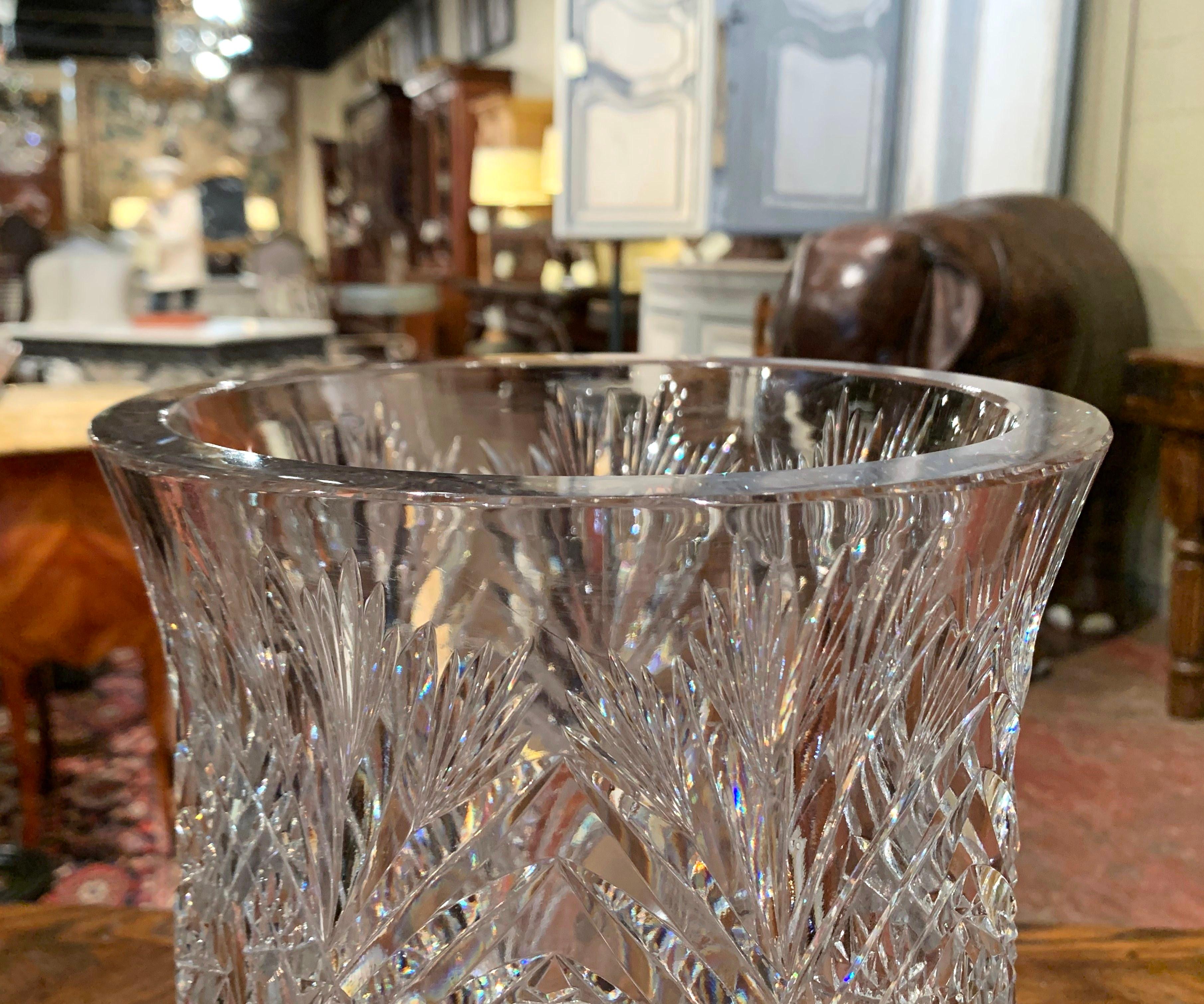 Midcentury Clear Cut Glass Crystal Vase with Floral and Leaf Motifs In Excellent Condition In Dallas, TX