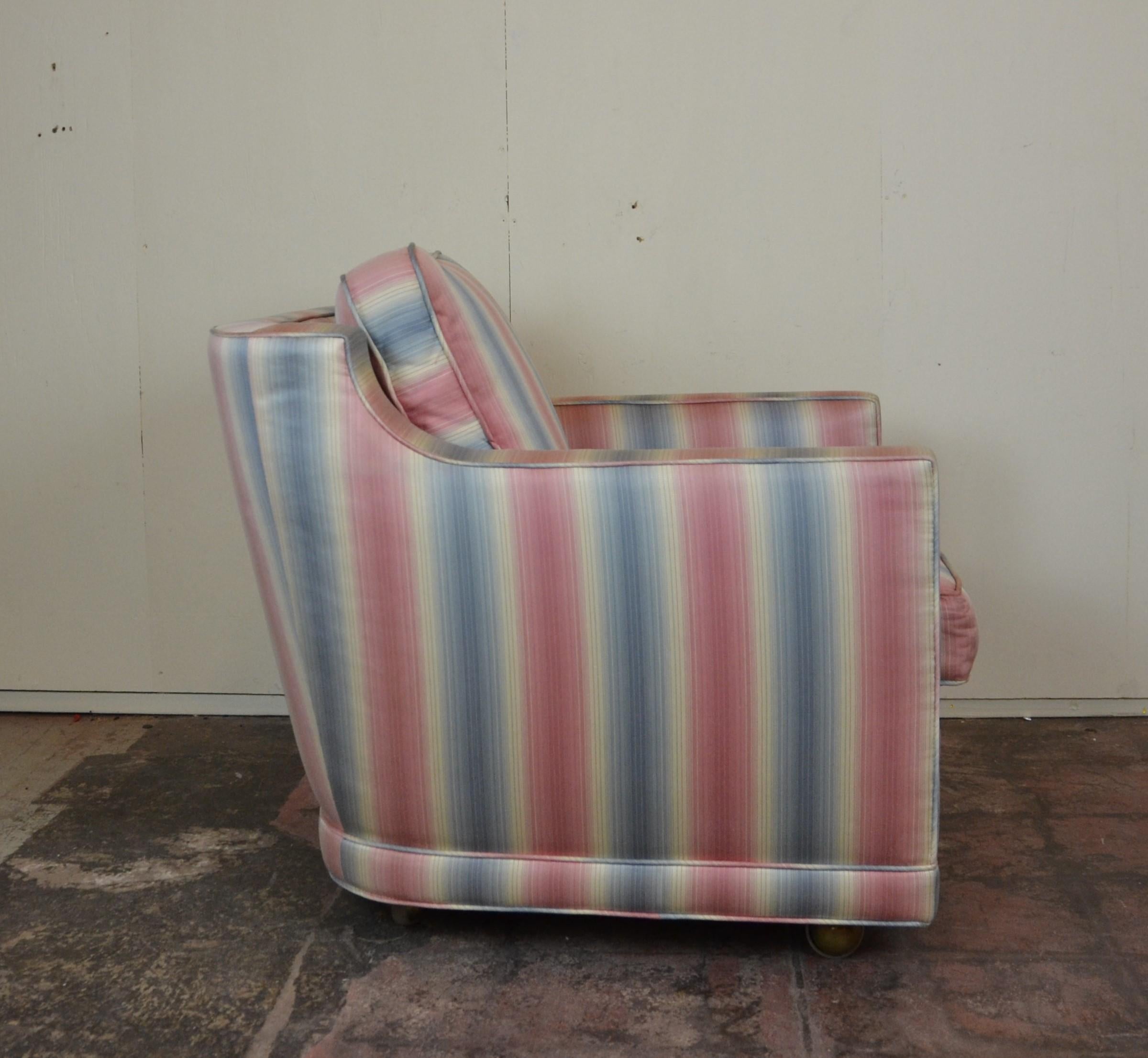 club chairs with casters