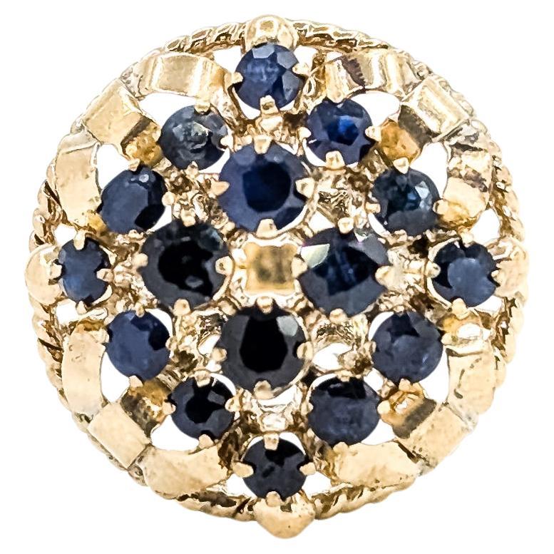 Mid-Century Cluster Ribbon Sapphire Ring in 18k Gelbgold im Angebot