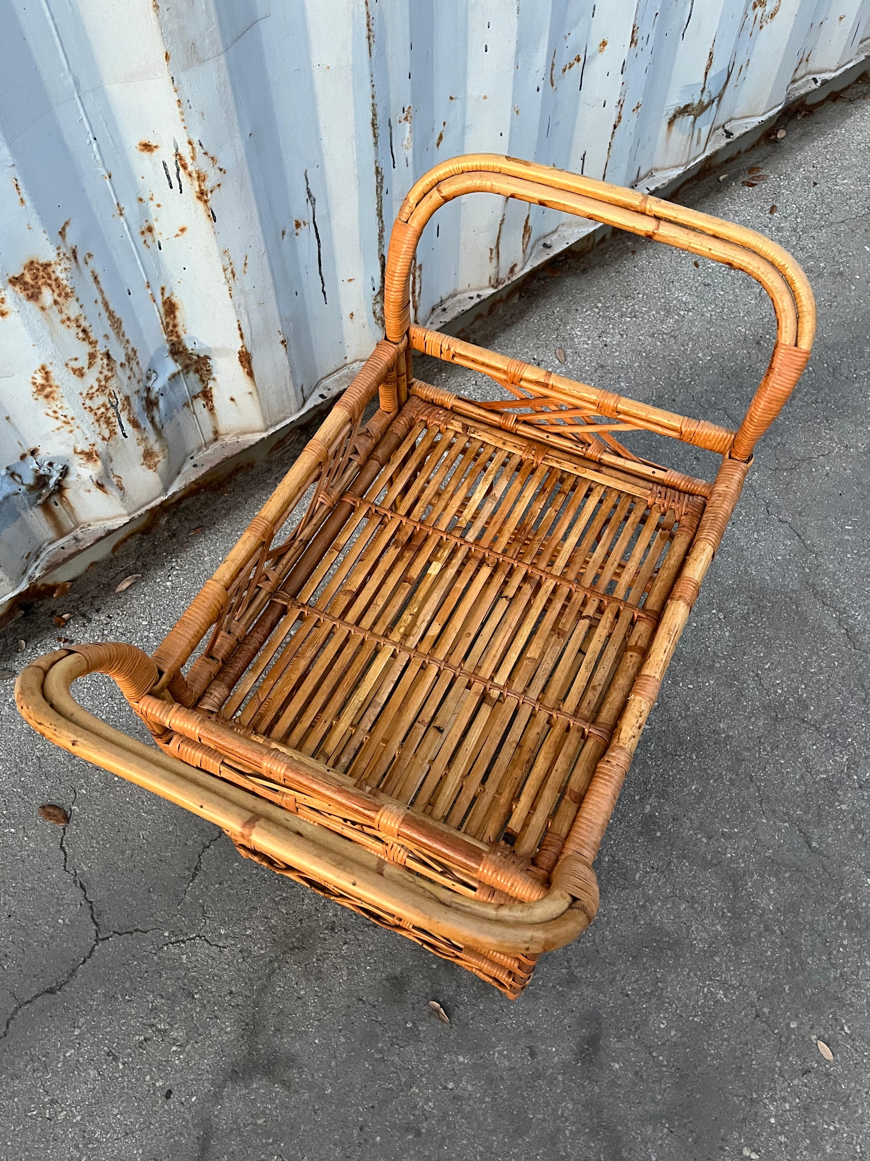 Mid Century Coastal Style Rattan Dry Bar/ Serving Cart. Circa 1970s For Sale 1