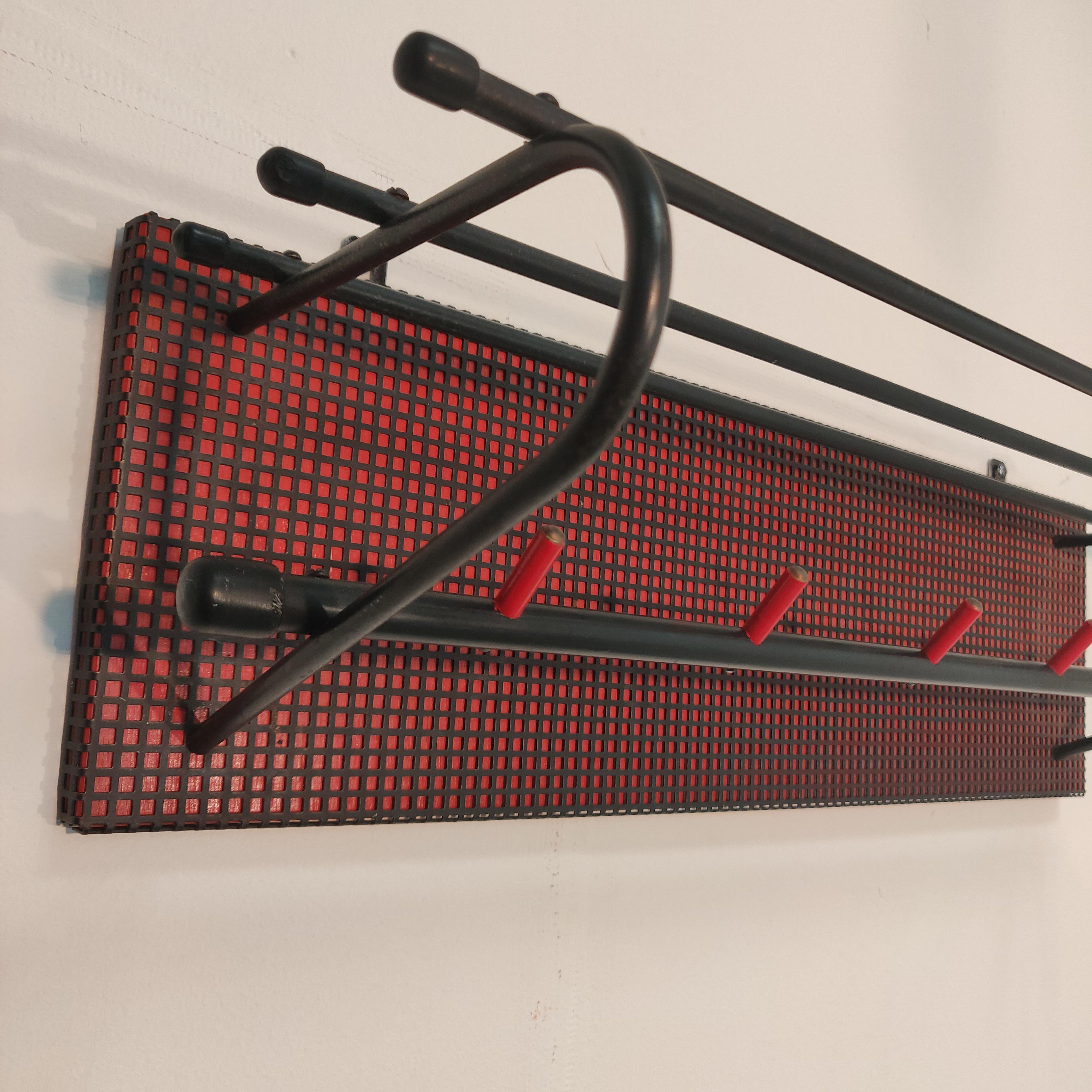 Coatrack in style of Mathieu Matégot by Pilastro. 1960s


AA#220072.