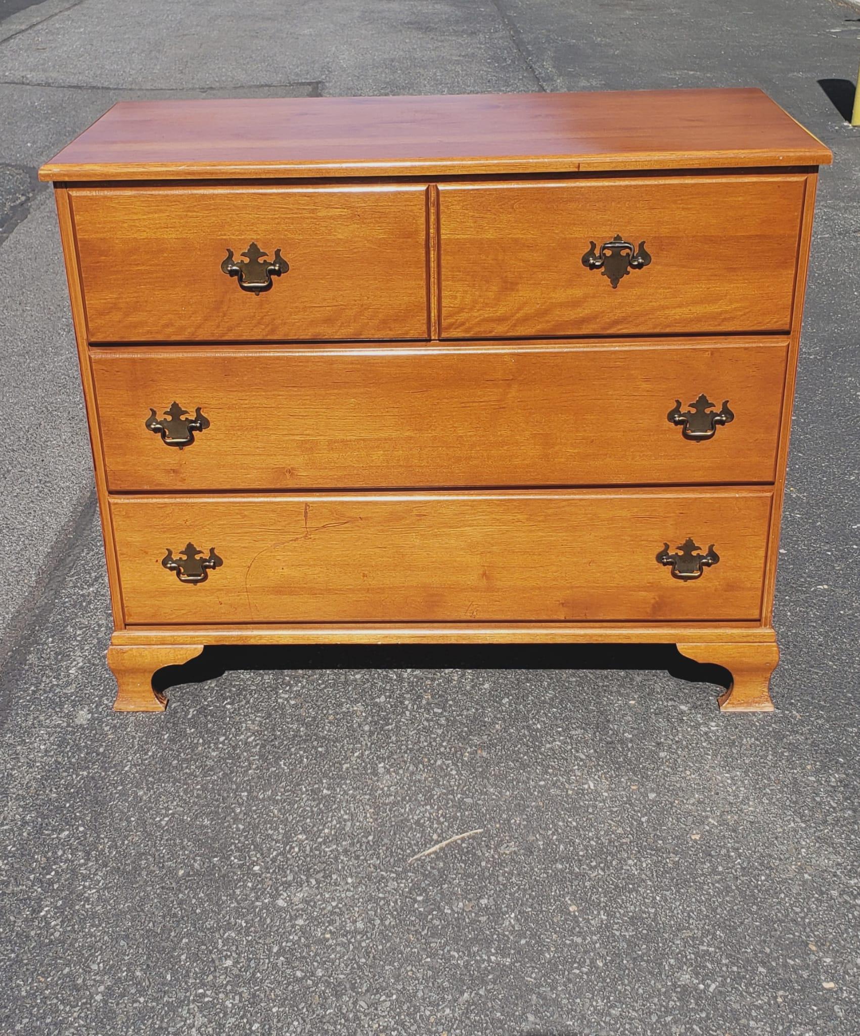 Mid-Century Coburn Manufacturing Chippendale Maple Chest of Drawers For Sale 1