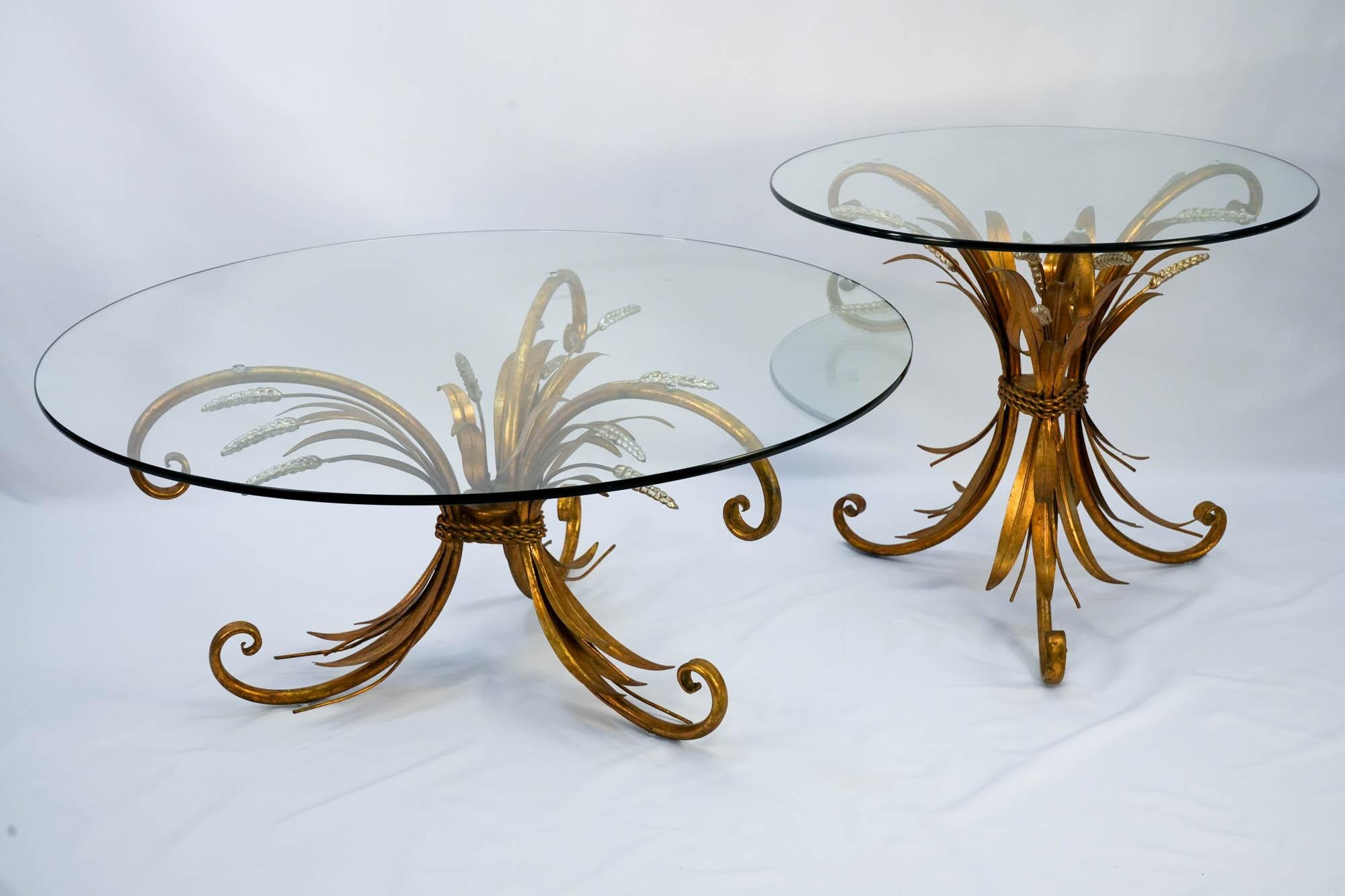 Milieu du XXe siècle Table basse dorée Coco Chanel Hollywood Regency du milieu du siècle dernier en vente