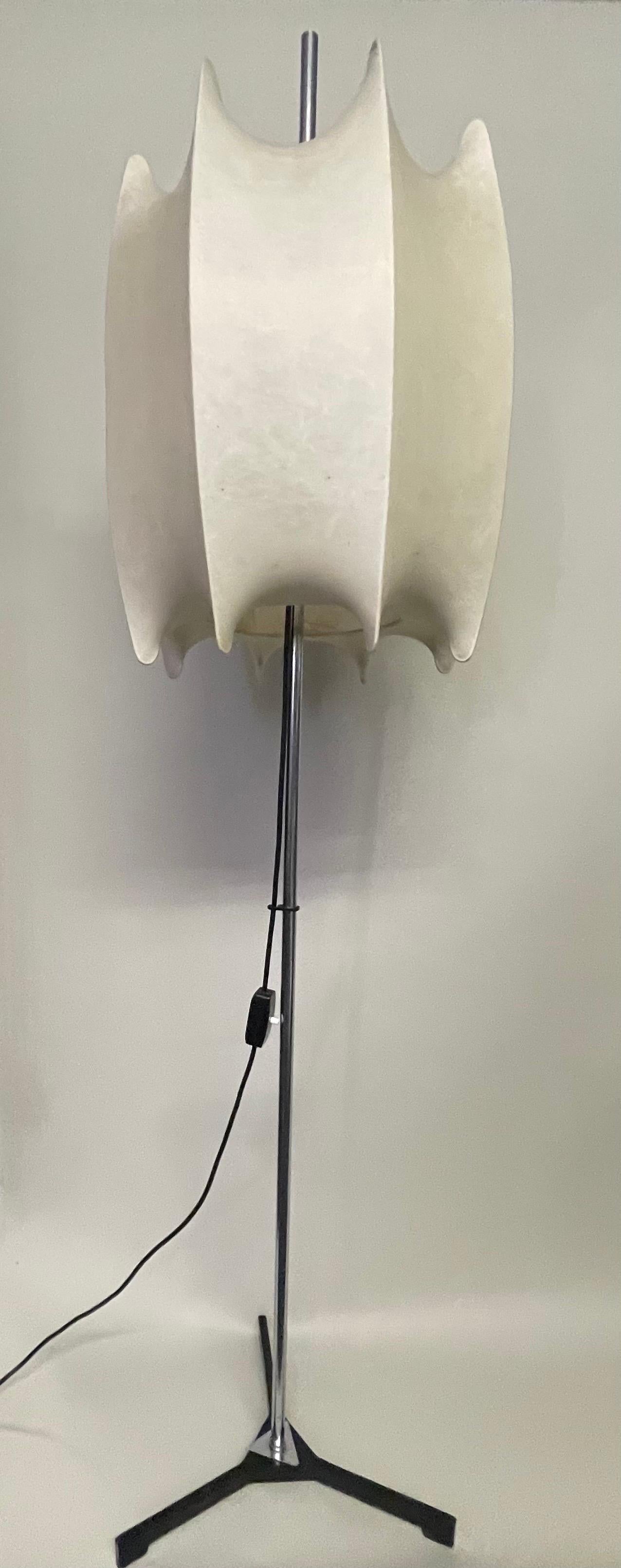 Midcentury Cocoon Floor Lamp Attributed to Goldkant Leuchten, circa 1960s For Sale 3
