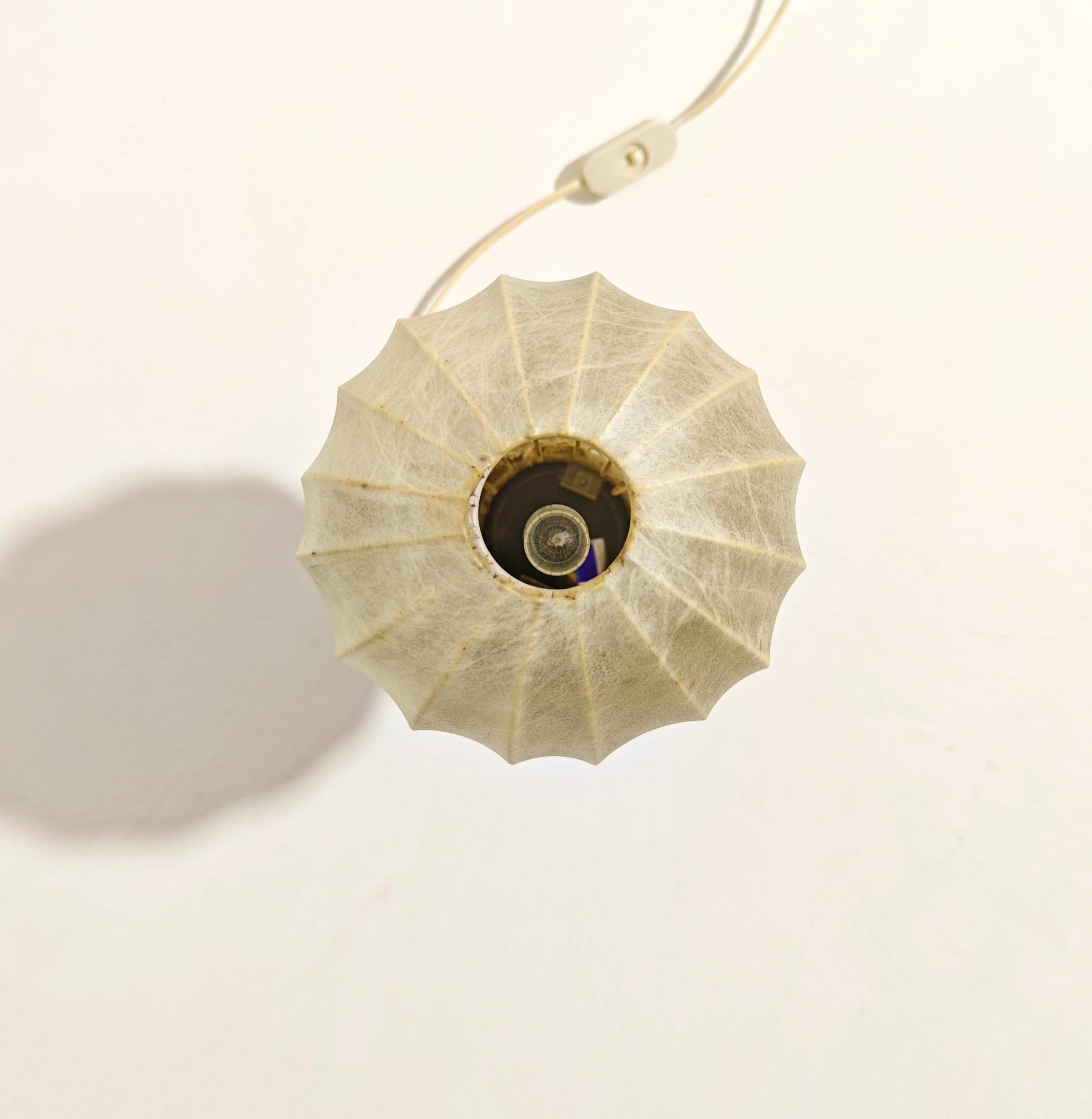 20ième siècle Lampe de table 'Gatto' Cocoon du milieu du siècle Achille & Pier Castiglioni Flos Italie 62s en vente