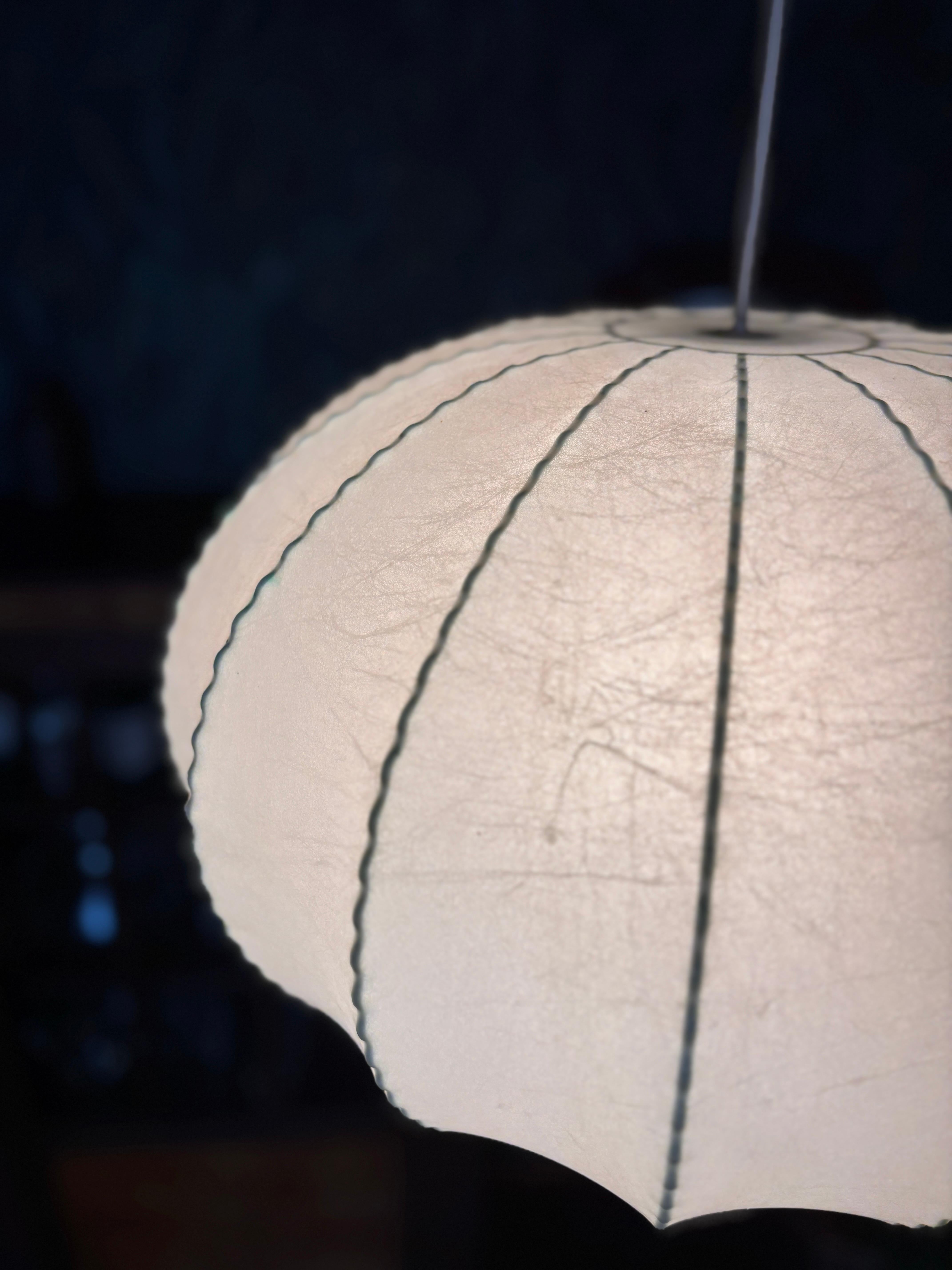 Mid-Century Modern Lampe Cocoon de Goldkant, datant du milieu du siècle dernier en vente
