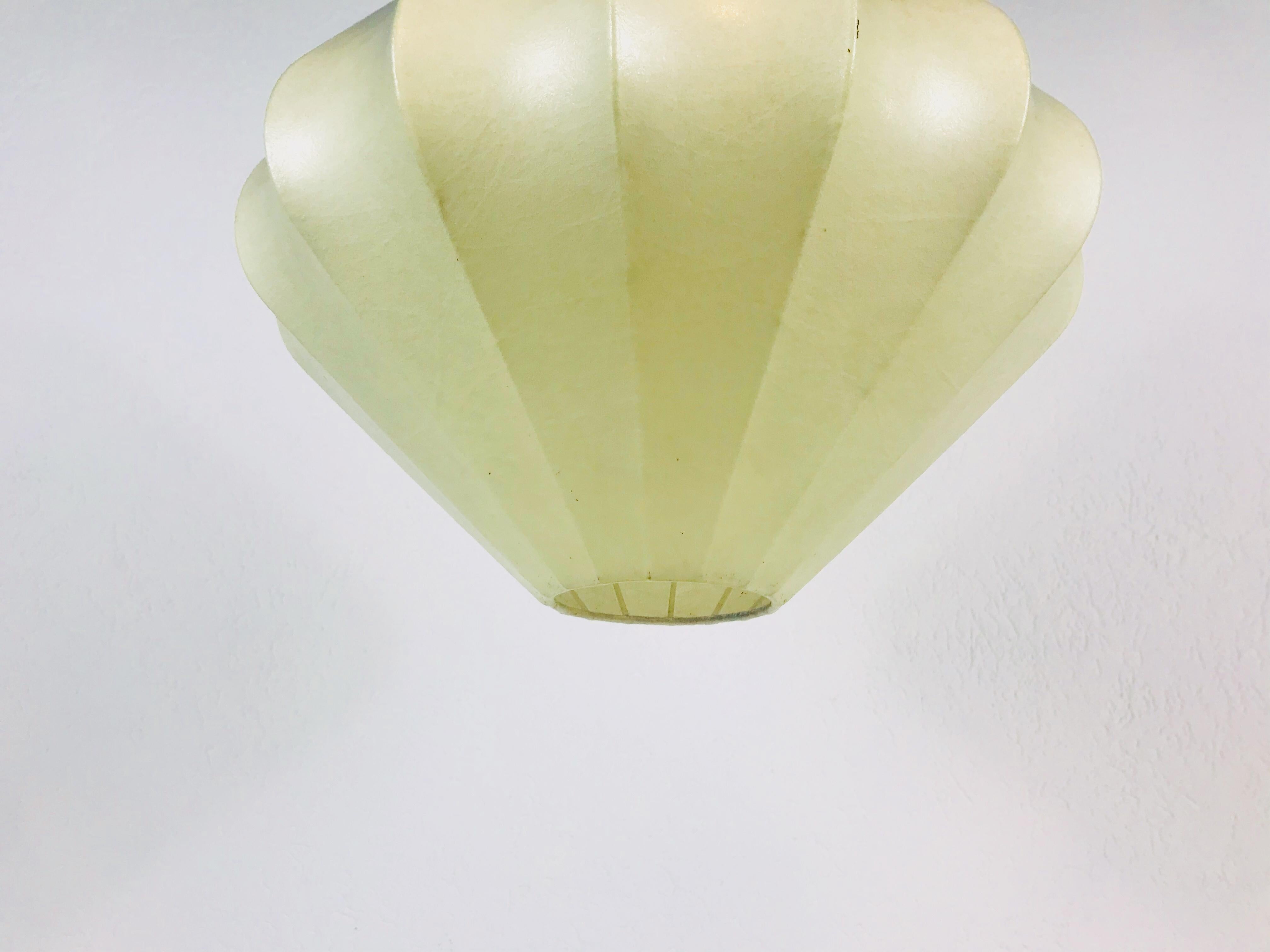 Mid-Century Cocoon Pendant Light by Achille Castiglioni for Flos, 1960s, Italy In Good Condition In Hagenbach, DE