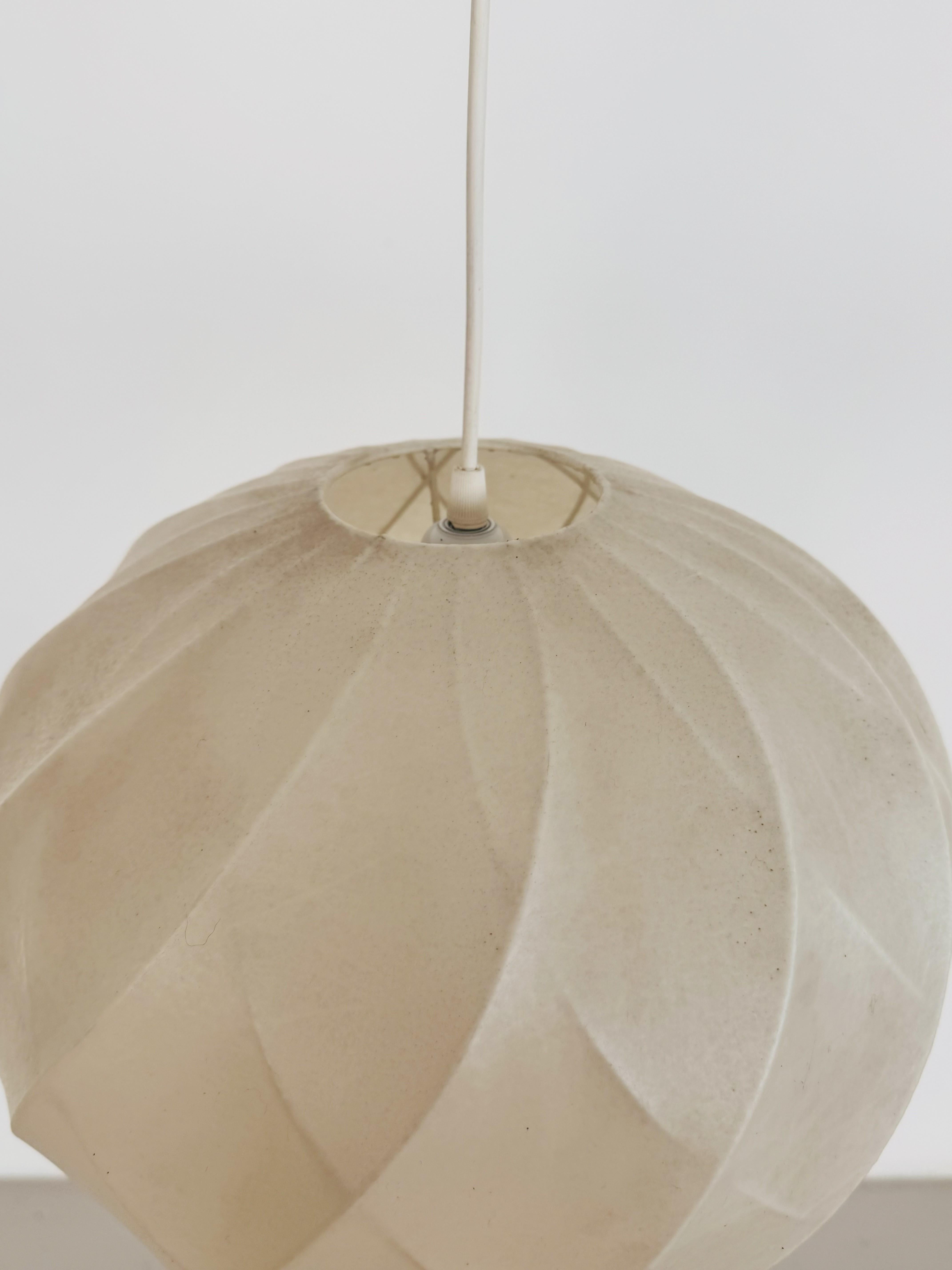 XX secolo Lampada a sospensione Cocoon di Goldkant, metà secolo, anni '80 in vendita